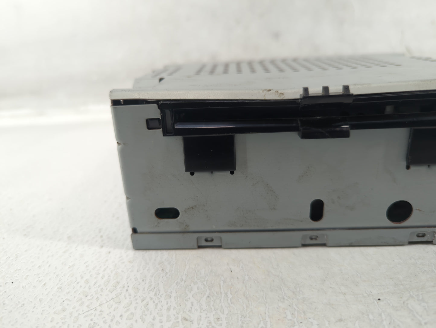 2008-2008 Buick Enclave Am Fm Cd Player Radio Receiver - Oemusedautoparts1.com
