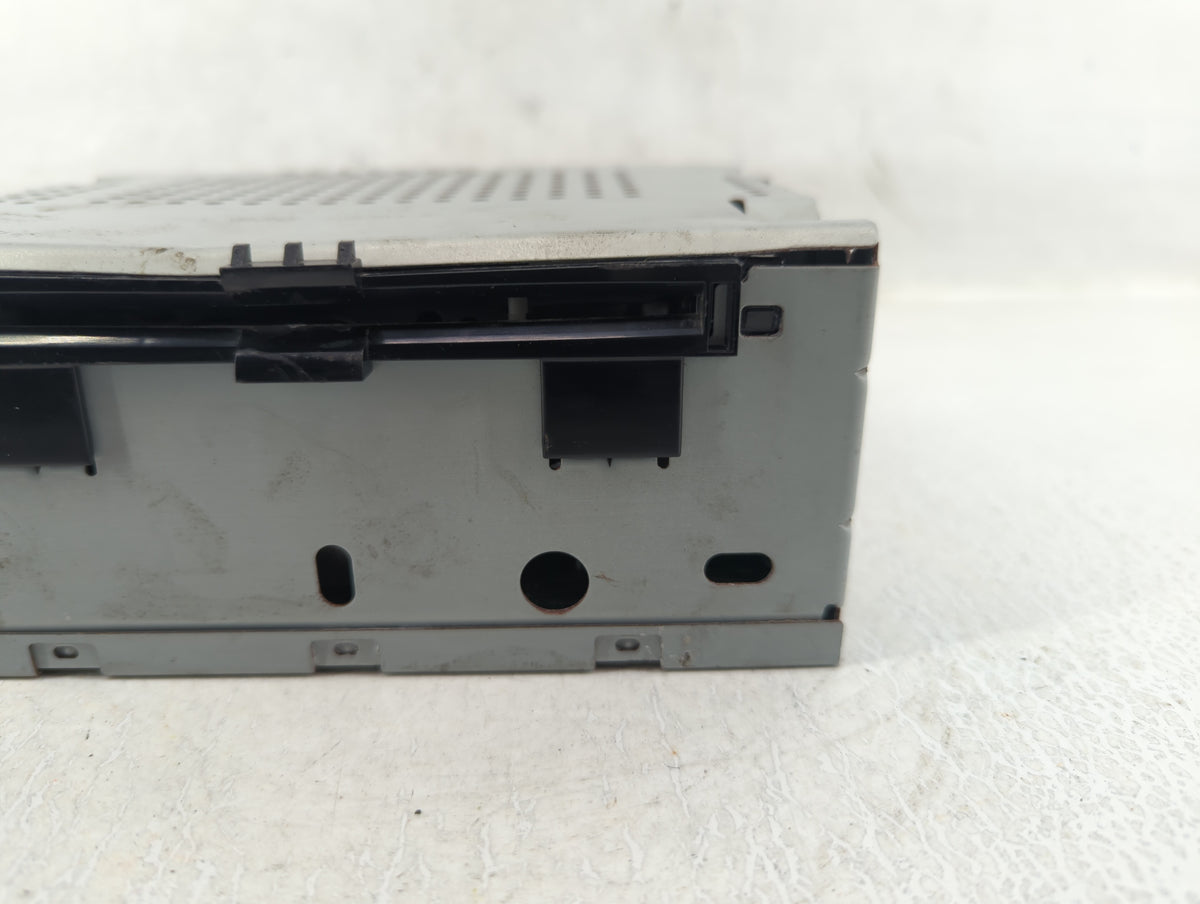 2008-2008 Buick Enclave Am Fm Cd Player Radio Receiver 572186 - Oemusedautoparts1.com