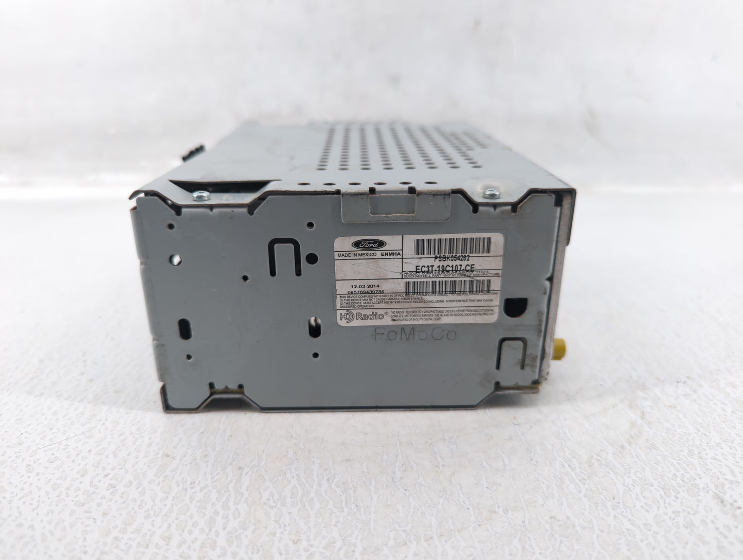 2008-2008 Buick Enclave Am Fm Cd Player Radio Receiver - Oemusedautoparts1.com