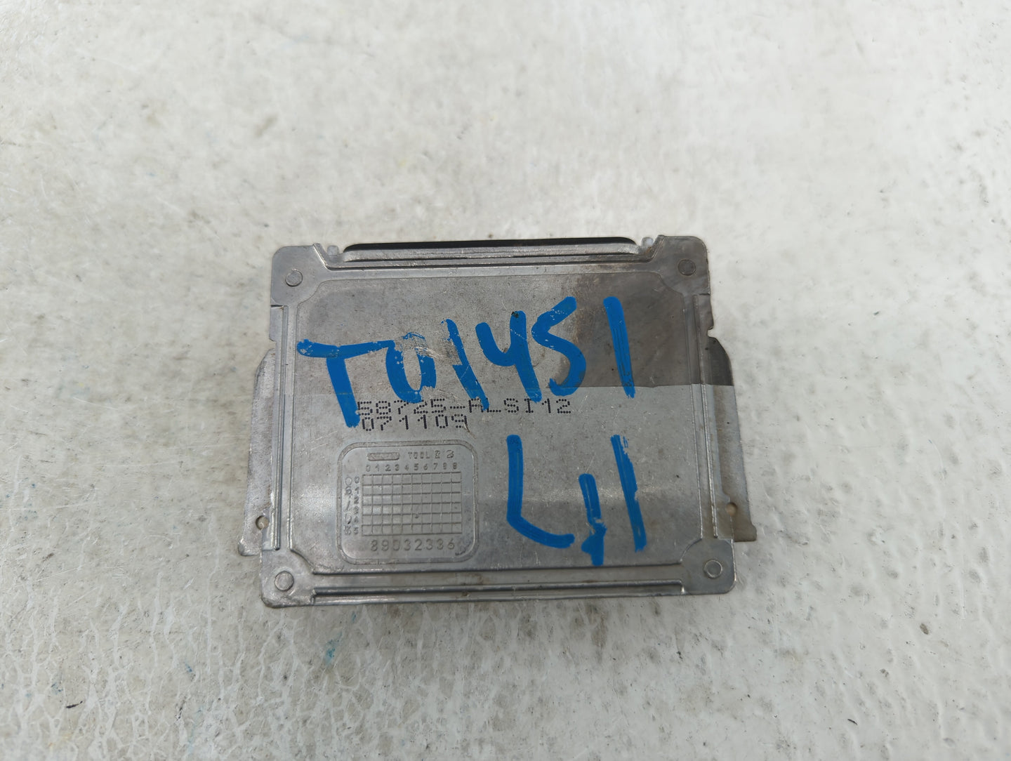 2008-2012 Buick Enclave Headlight Ballast Head Light - Oemusedautoparts1.com