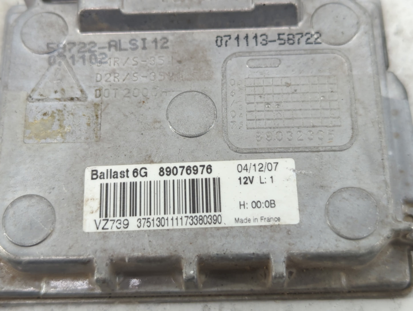 2008-2012 Buick Enclave Headlight Ballast Head Light - Oemusedautoparts1.com