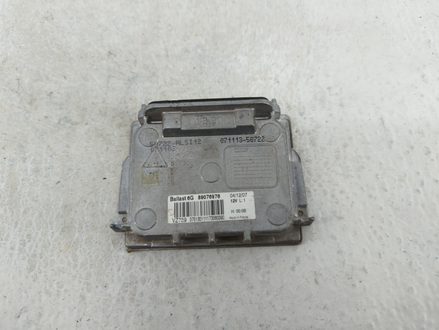 2008-2012 Buick Enclave Headlight Ballast Head Light - Oemusedautoparts1.com