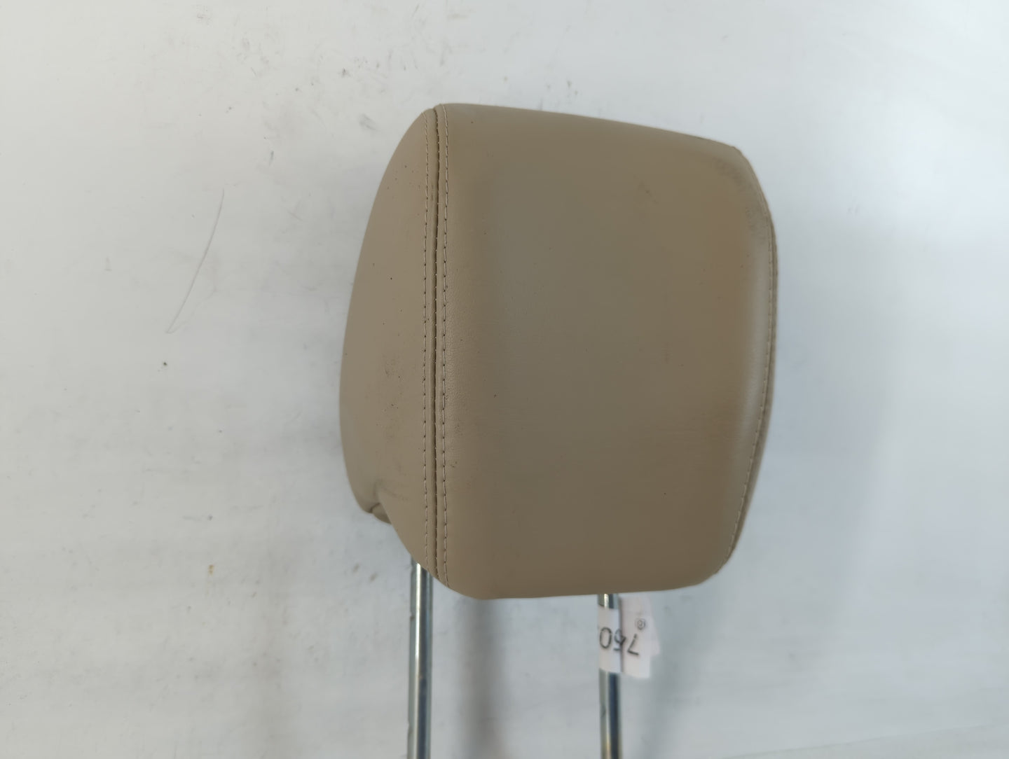 2008 Buick Enclave Headrest Head Rest Front Driver Passenger Seat Fits OEM Used Auto Parts - Oemusedautoparts1.com