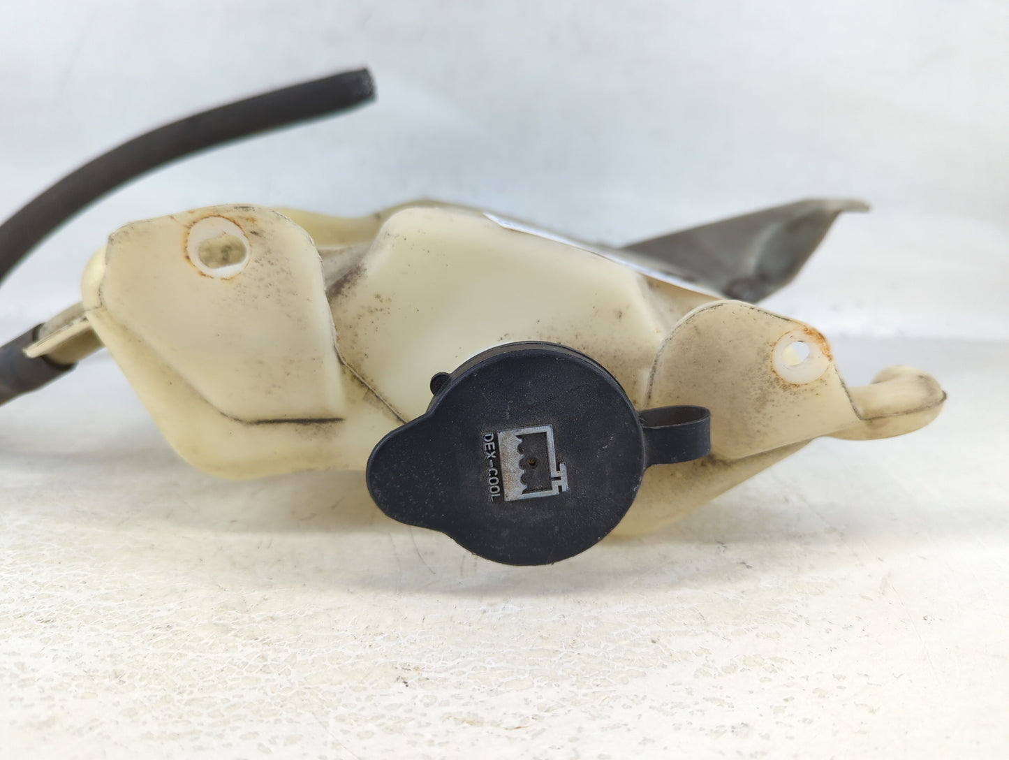 2008-2017 Buick Enclave Radiator Coolant Overflow Expansion Tank Bottle 745071 - Oemusedautoparts1.com