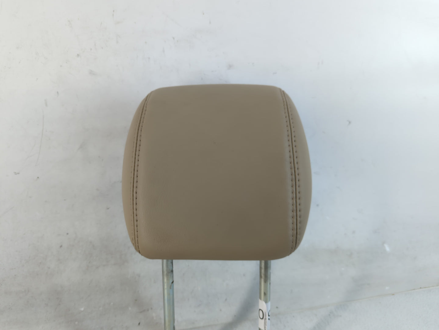 2008 Buick Enclave Headrest Head Rest Front Driver Passenger Seat Fits OEM Used Auto Parts - Oemusedautoparts1.com