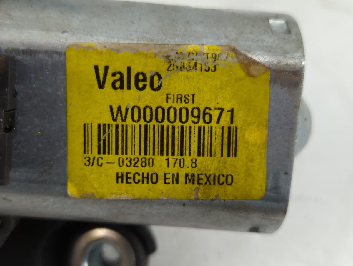 2008-2017 Buick Enclave Rear Lid Wiper Motor P/N:25854153 Fits Fits 2008 2009 2010 2011 2012 2013 2014 2015 2016 2017 OEM Us