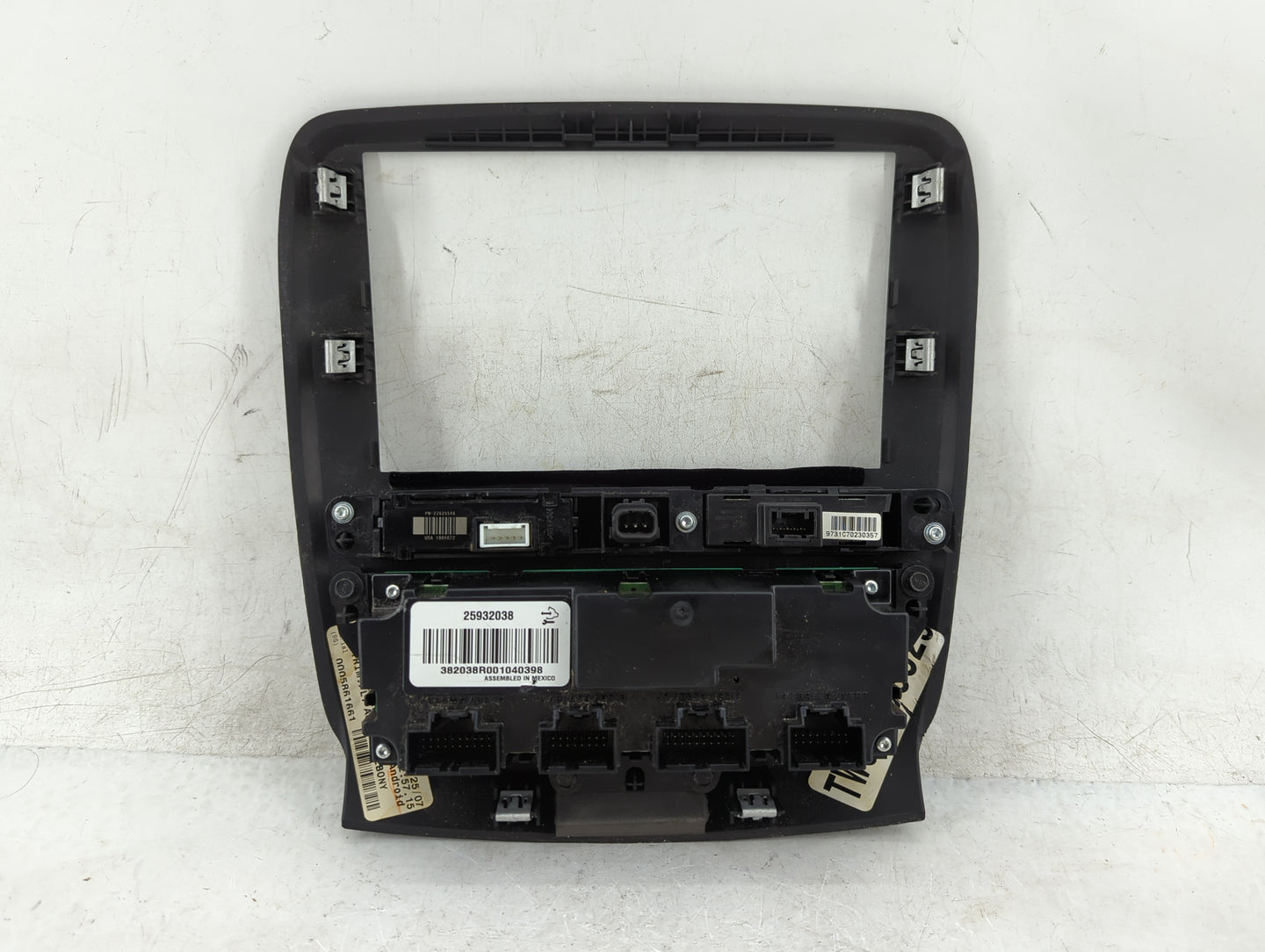 2008 Buick Enclave Climate Control Module Temperature AC/Heater Replacement P/N:25932038 Fits OEM Used Auto Parts - Oemuseda