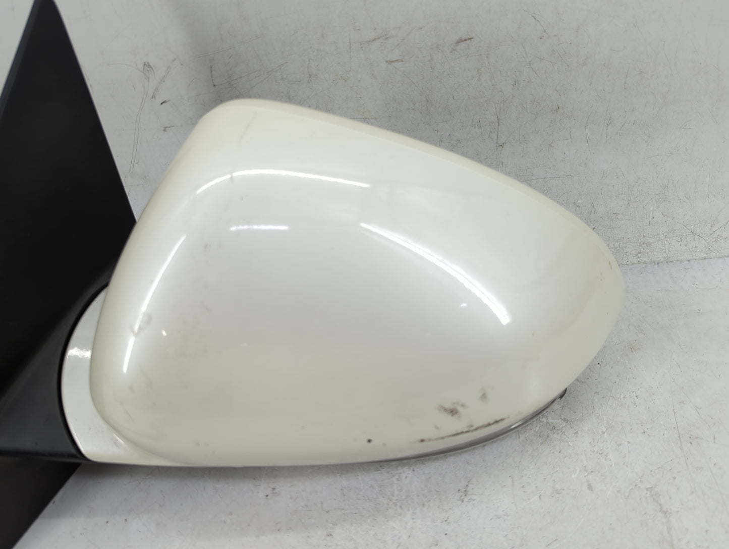 2008-2017 Buick Enclave Driver Side View Mirror - Left Door Mirror OEM Used - Oemusedautoparts1.com
