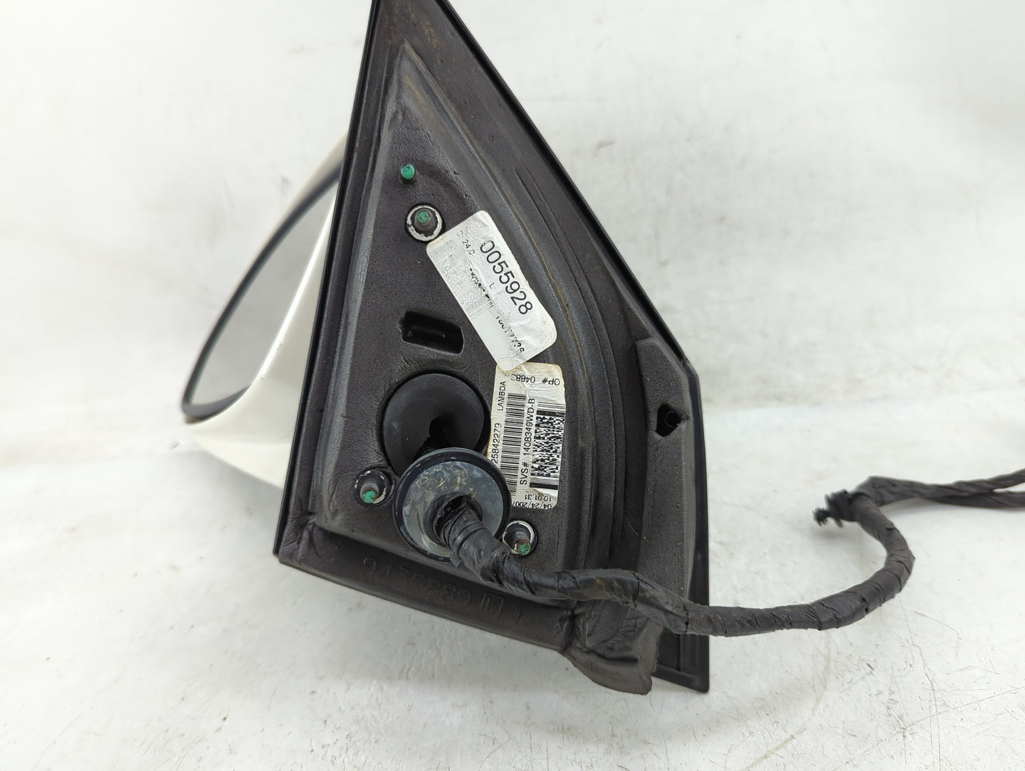 2008-2017 Buick Enclave Driver Side View Mirror - Left Door Mirror OEM Used - Oemusedautoparts1.com