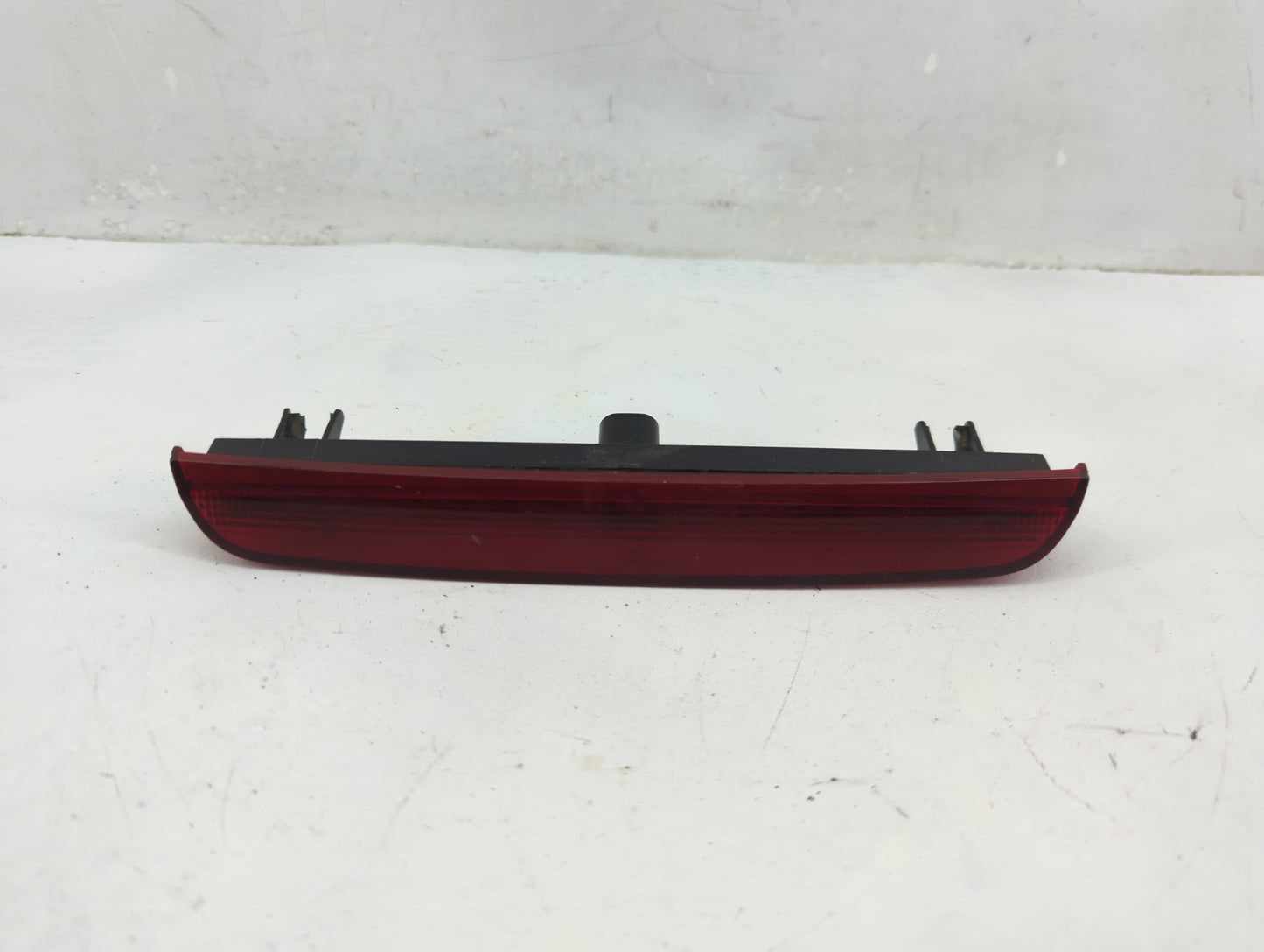 2008-2012 Buick Enclave Third Brake Light Tail Light Fits Fits 2008 2009 2010 2011 2012 OEM Used Auto Parts - Oemusedautopar