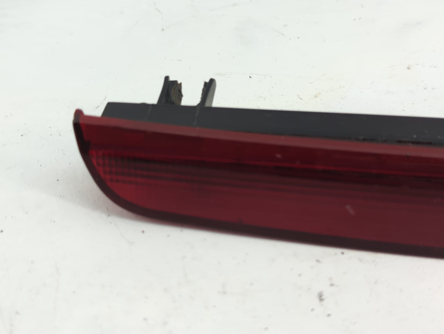 2008-2012 Buick Enclave Third Brake Light Tail Light Fits Fits 2008 2009 2010 2011 2012 OEM Used Auto Parts - Oemusedautopar