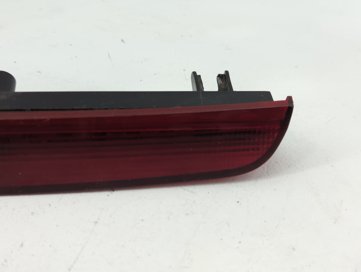 2008-2012 Buick Enclave Third Brake Light Tail Light Fits Fits 2008 2009 2010 2011 2012 OEM Used Auto Parts - Oemusedautopar