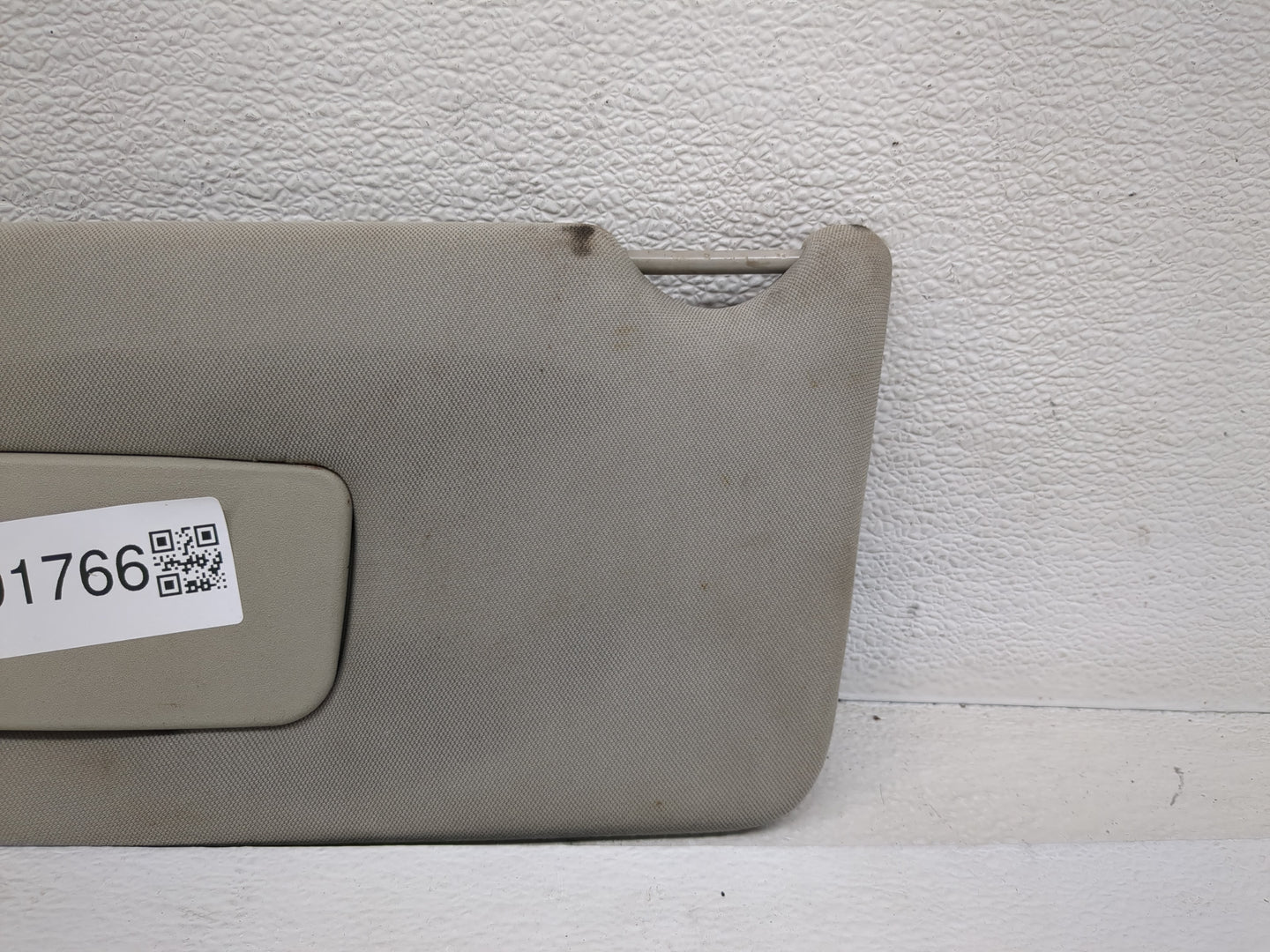 2005-2009 Buick Lacrosse Sun Visor Shade Replacement Driver Left Mirror Fits Fits 2005 2006 2007 2008 2009 OEM Used Auto Par