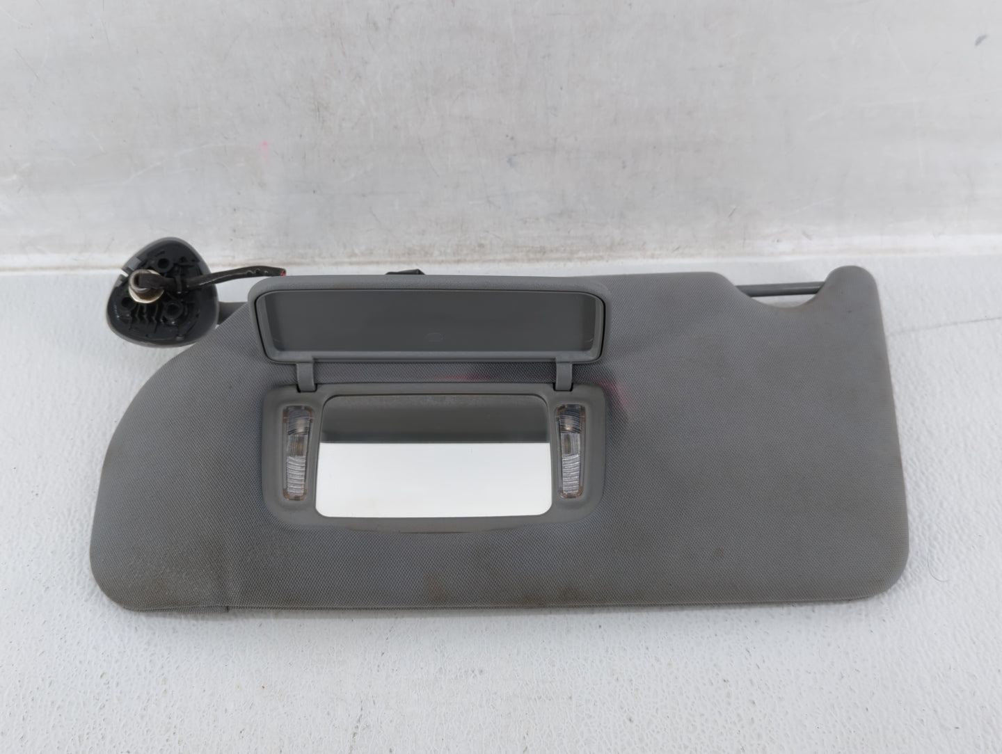 2005-2009 Buick Lacrosse Sun Visor Shade Replacement Driver Left Mirror Fits Fits 2005 2006 2007 2008 2009 OEM Used Auto Par