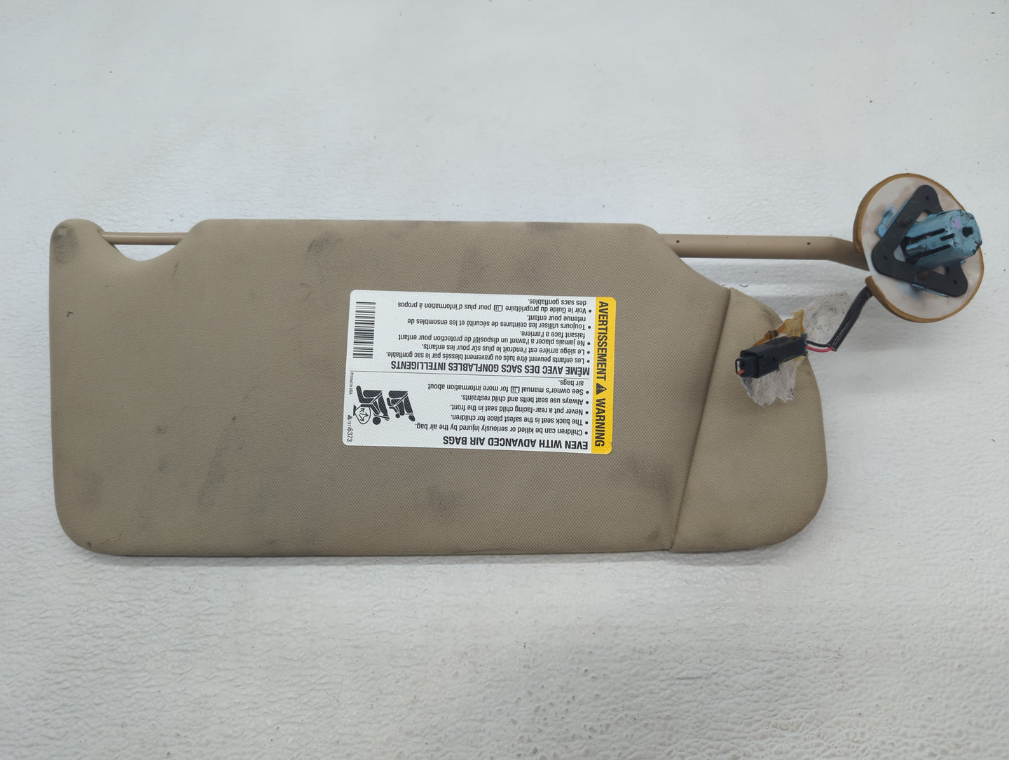 2005-2009 Buick Lacrosse Sun Visor Shade Replacement Driver Left Mirror Fits Fits 2005 2006 2007 2008 2009 OEM Used Auto Par