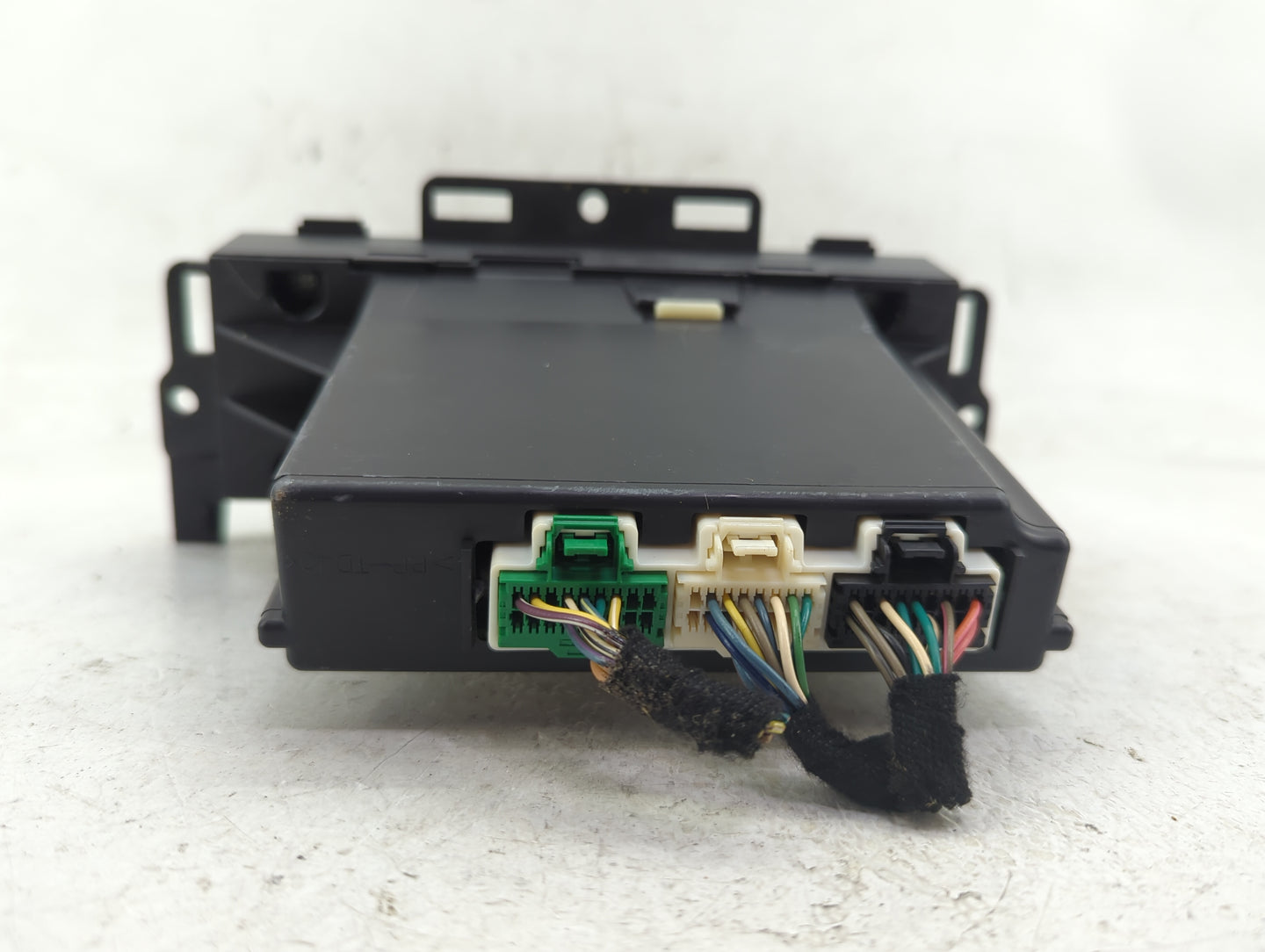 2007 Buick Lucerne Climate Control Module Temperature AC/Heater Replacement Fits OEM Used Auto Parts - Oemusedautoparts1.com