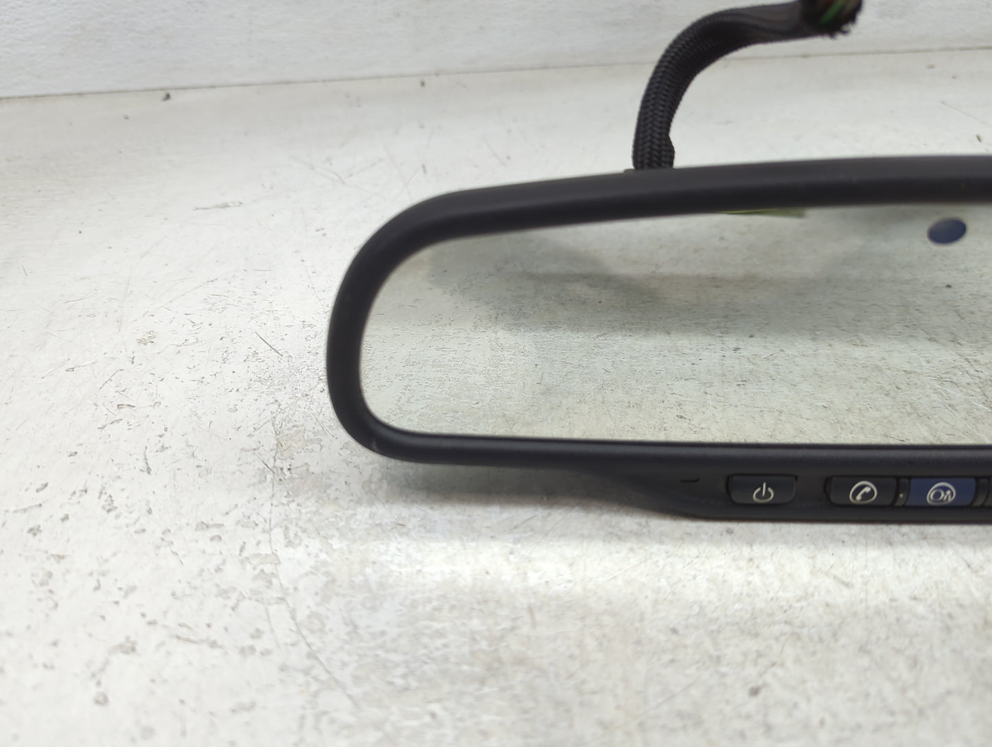 2006-2011 Buick Lucerne Interior Rear View Mirror Replacement OEM Fits OEM Used Auto Parts - Oemusedautoparts1.com