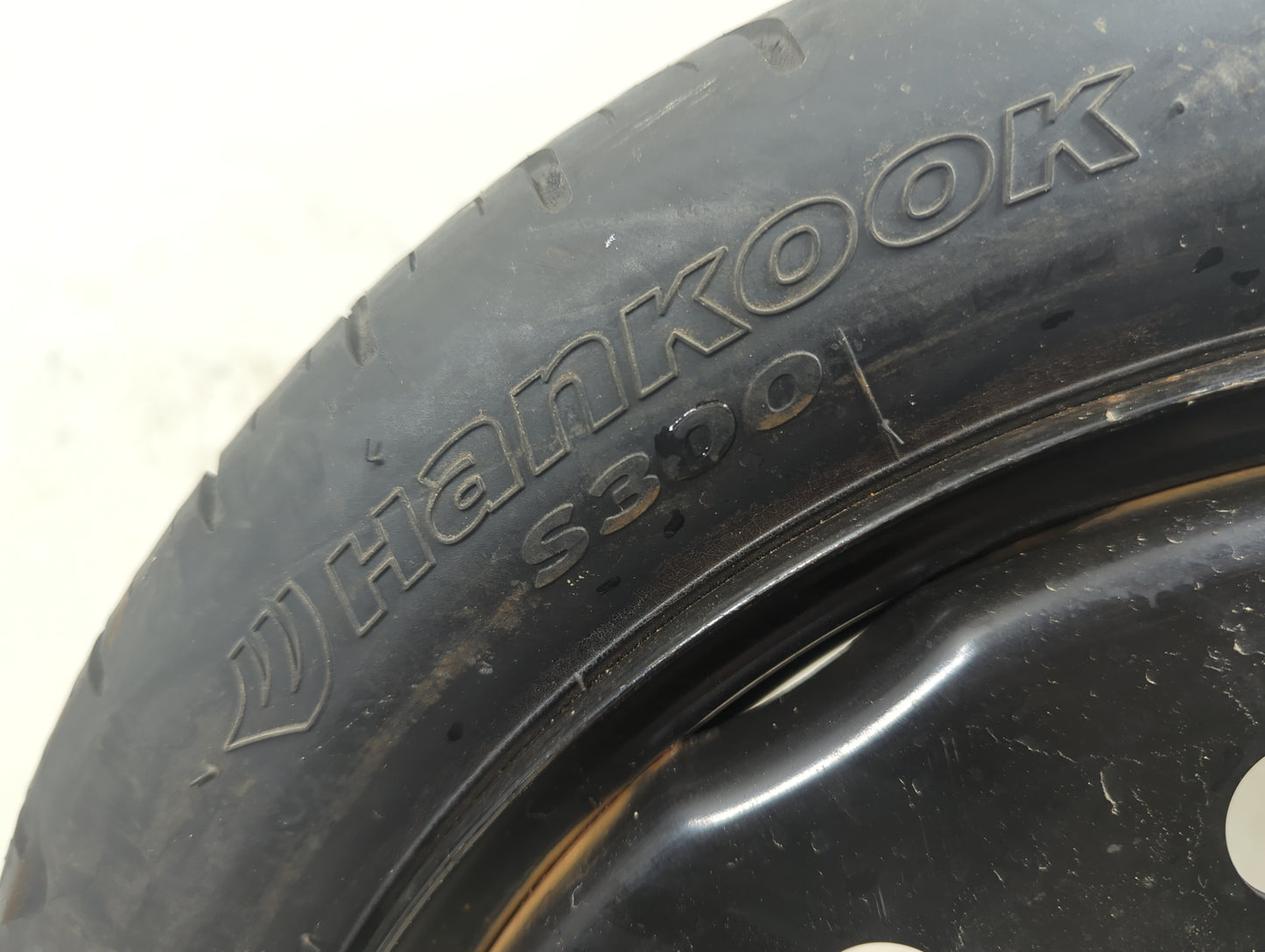 2006-2011 Buick Lucerne Spare Donut Tire Wheel Rim Oem - Oemusedautoparts1.com