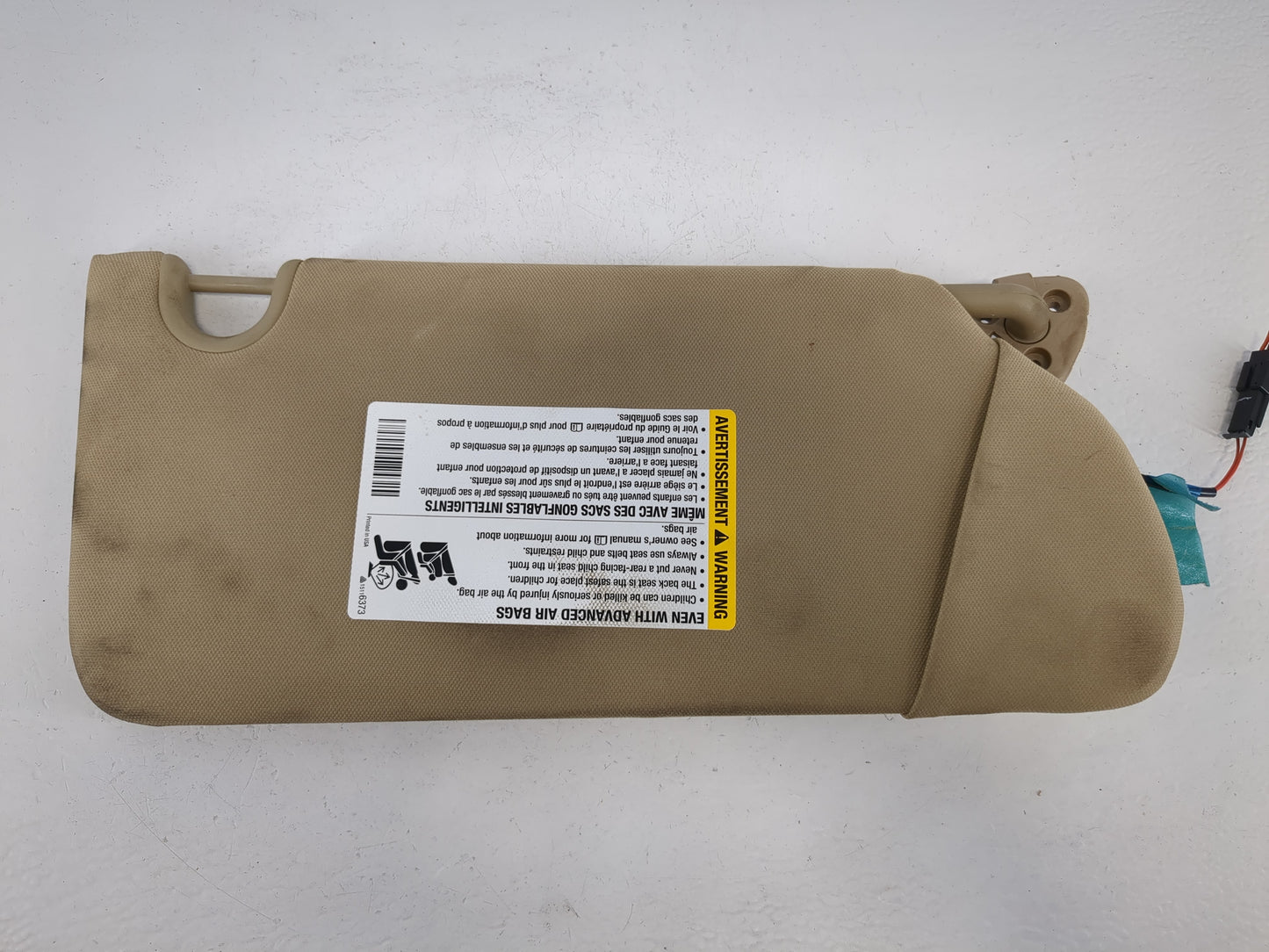 2006-2011 Buick Lucerne Sun Visor Shade Replacement Driver Left Mirror Fits Fits 2006 2007 2008 2009 2010 2011 OEM Used Auto