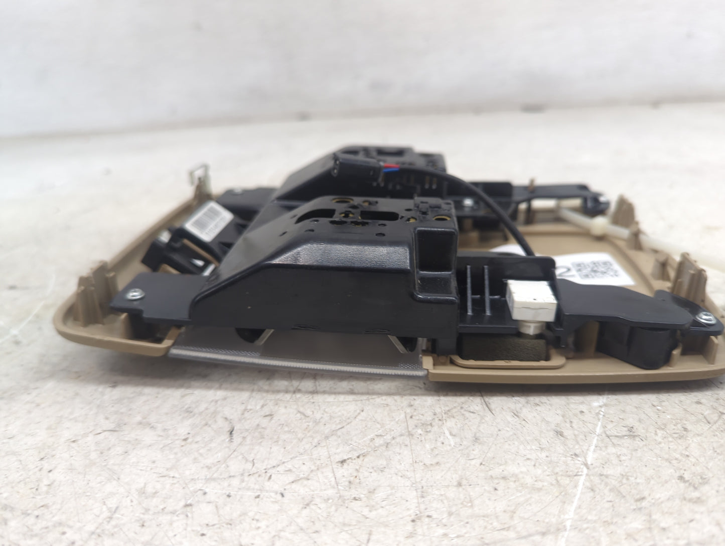 2006-2011 Buick Lucerne Overhead Roof Console Tan - Oemusedautoparts1.com