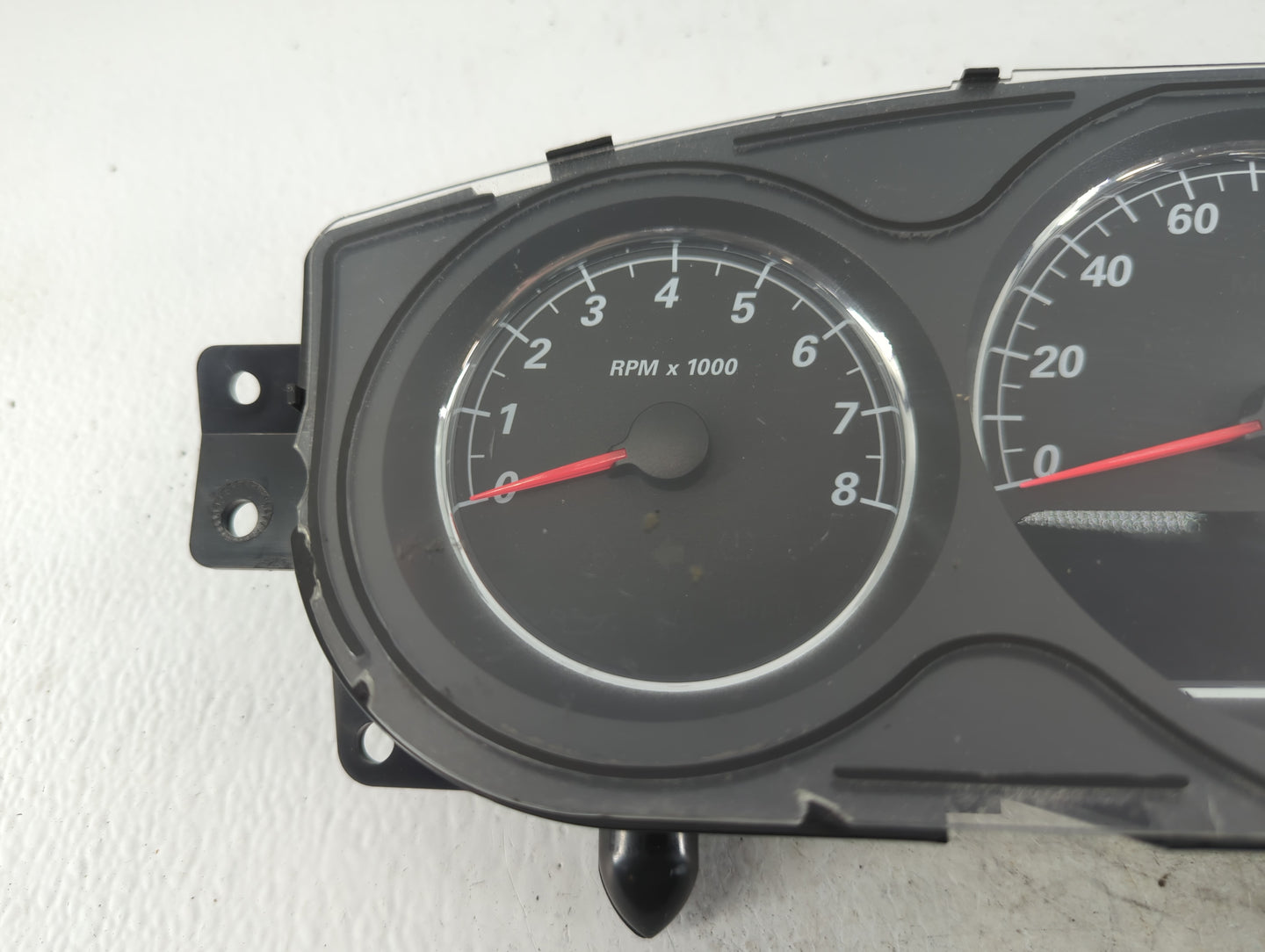 2008-2009 Buick Lucerne Instrument Cluster Speedometer Gauges P/N:28099490 25843746 Fits Fits 2008 2009 OEM Used Auto Parts 