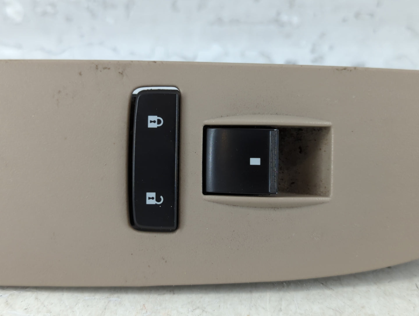 2008 Buick Lucerne Driver Left Rear Power Window Switch F00hj00360 - Oemusedautoparts1.com
