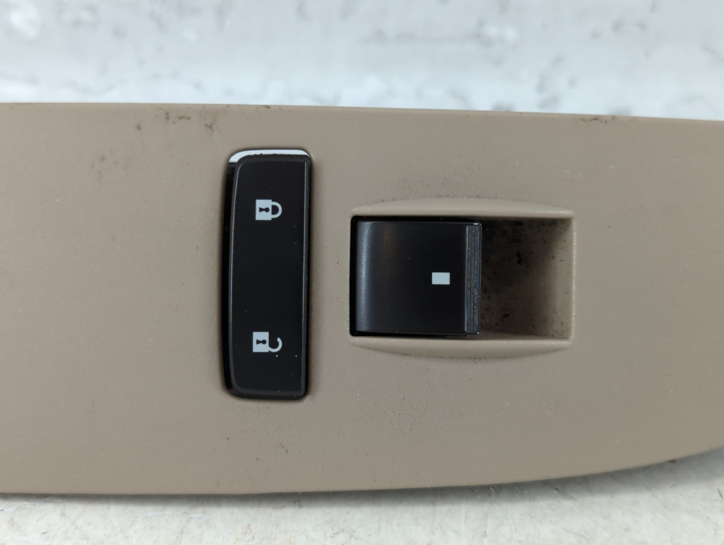 2008 Buick Lucerne Driver Left Rear Power Window Switch F00hj00360 - Oemusedautoparts1.com