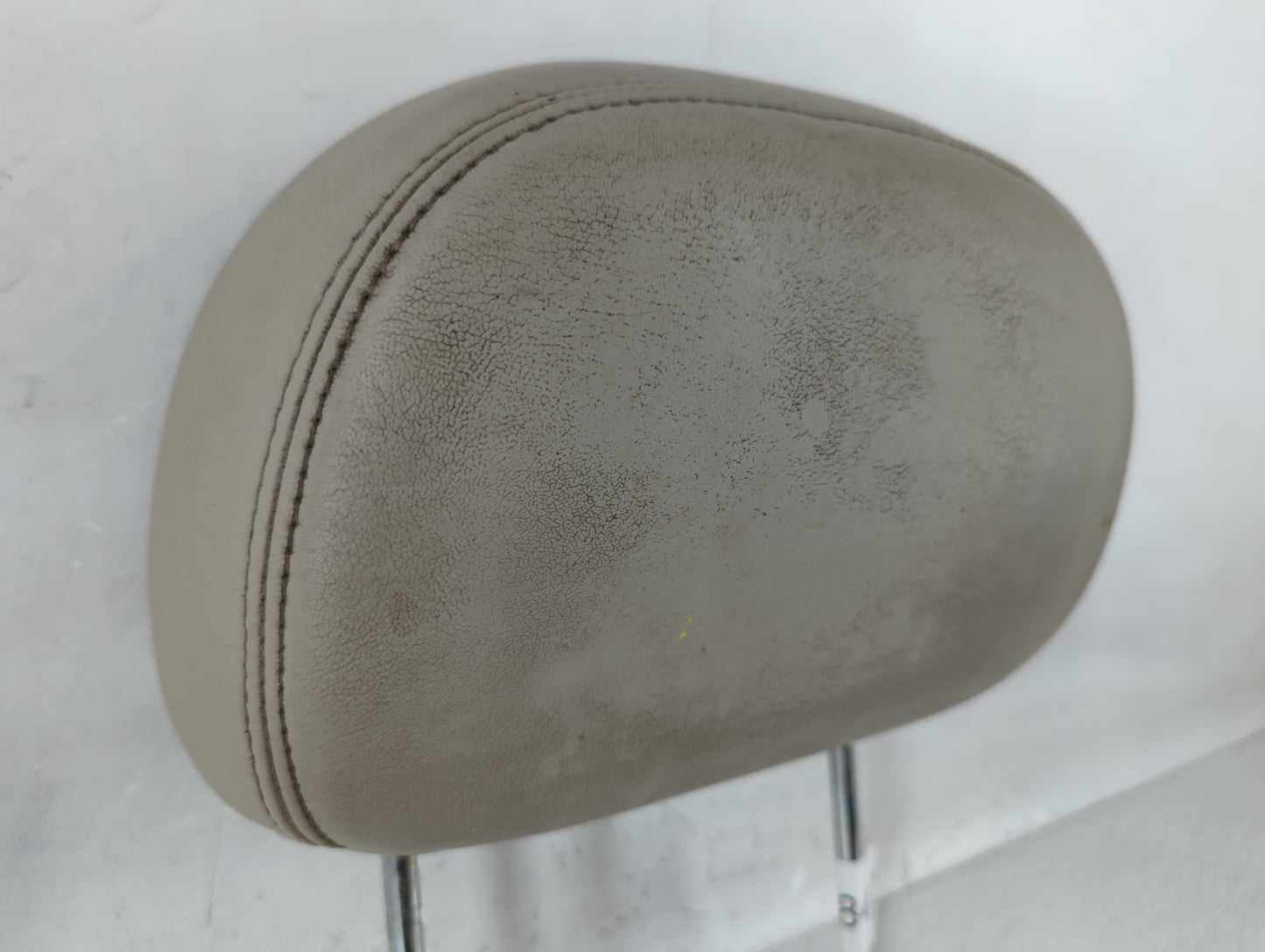 2008 Buick Lucerne Headrest Head Rest Front Driver Passenger Seat Fits OEM Used Auto Parts - Oemusedautoparts1.com