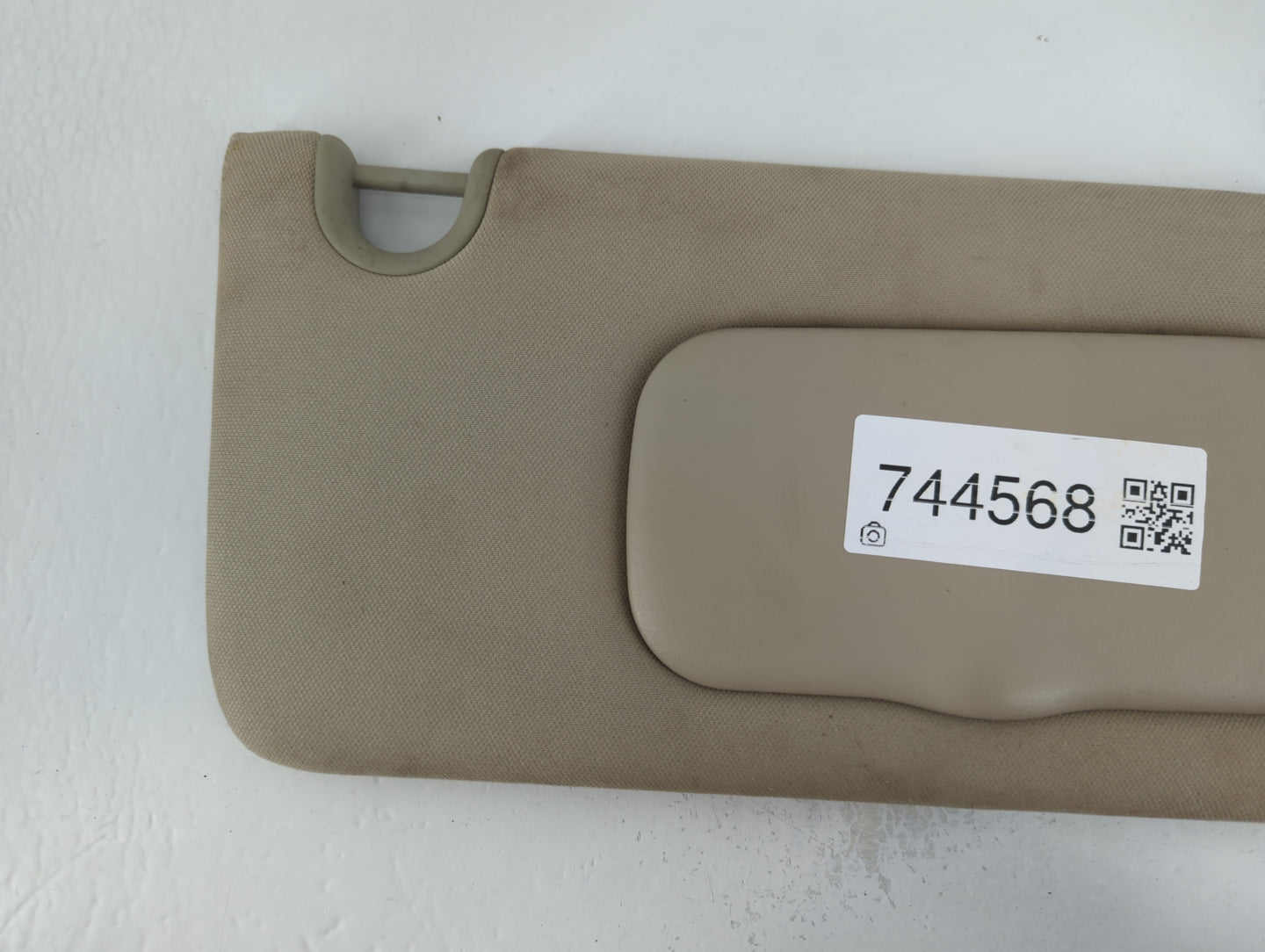 2006-2011 Buick Lucerne Sun Visor Shade Replacement Driver Left Mirror Fits Fits 2006 2007 2008 2009 2010 2011 OEM Used Auto