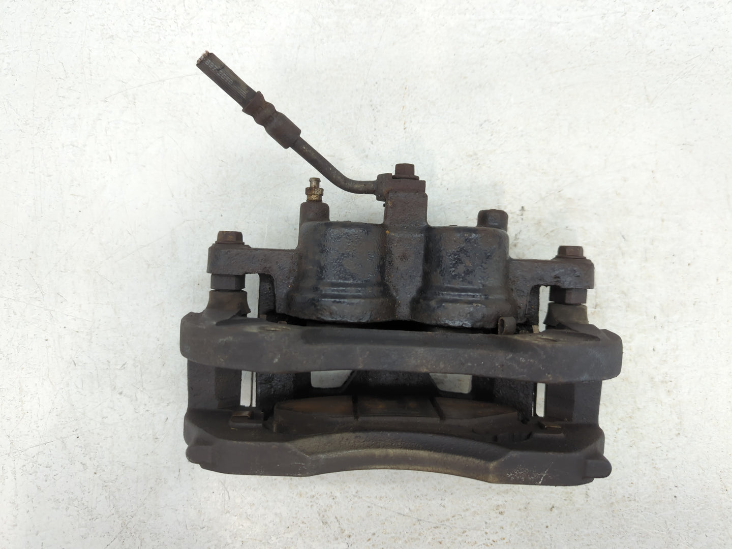2006-2011 Buick Lucerne Front Passenger Right Brake Caliper - Oemusedautoparts1.com