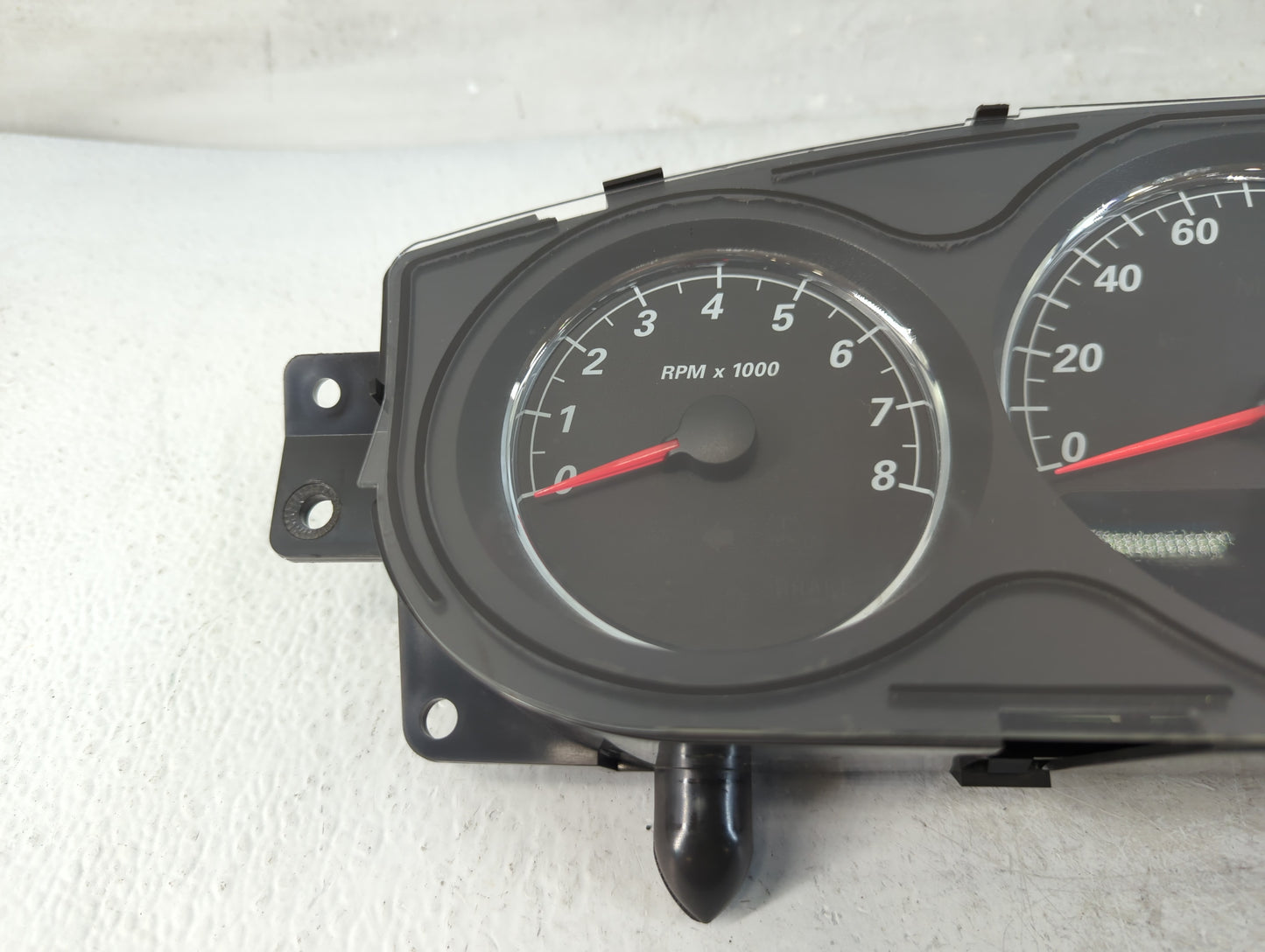2008-2009 Buick Lucerne Instrument Cluster Speedometer Gauges P/N:25843746 Fits Fits 2008 2009 OEM Used Auto Parts - Oemused