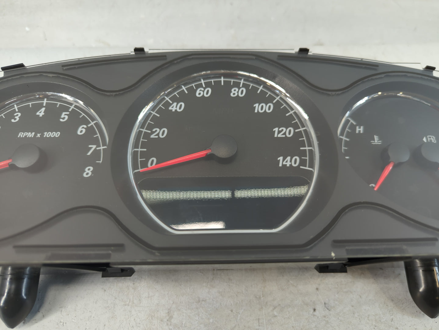 2008-2009 Buick Lucerne Instrument Cluster Speedometer Gauges P/N:25843746 Fits Fits 2008 2009 OEM Used Auto Parts - Oemused