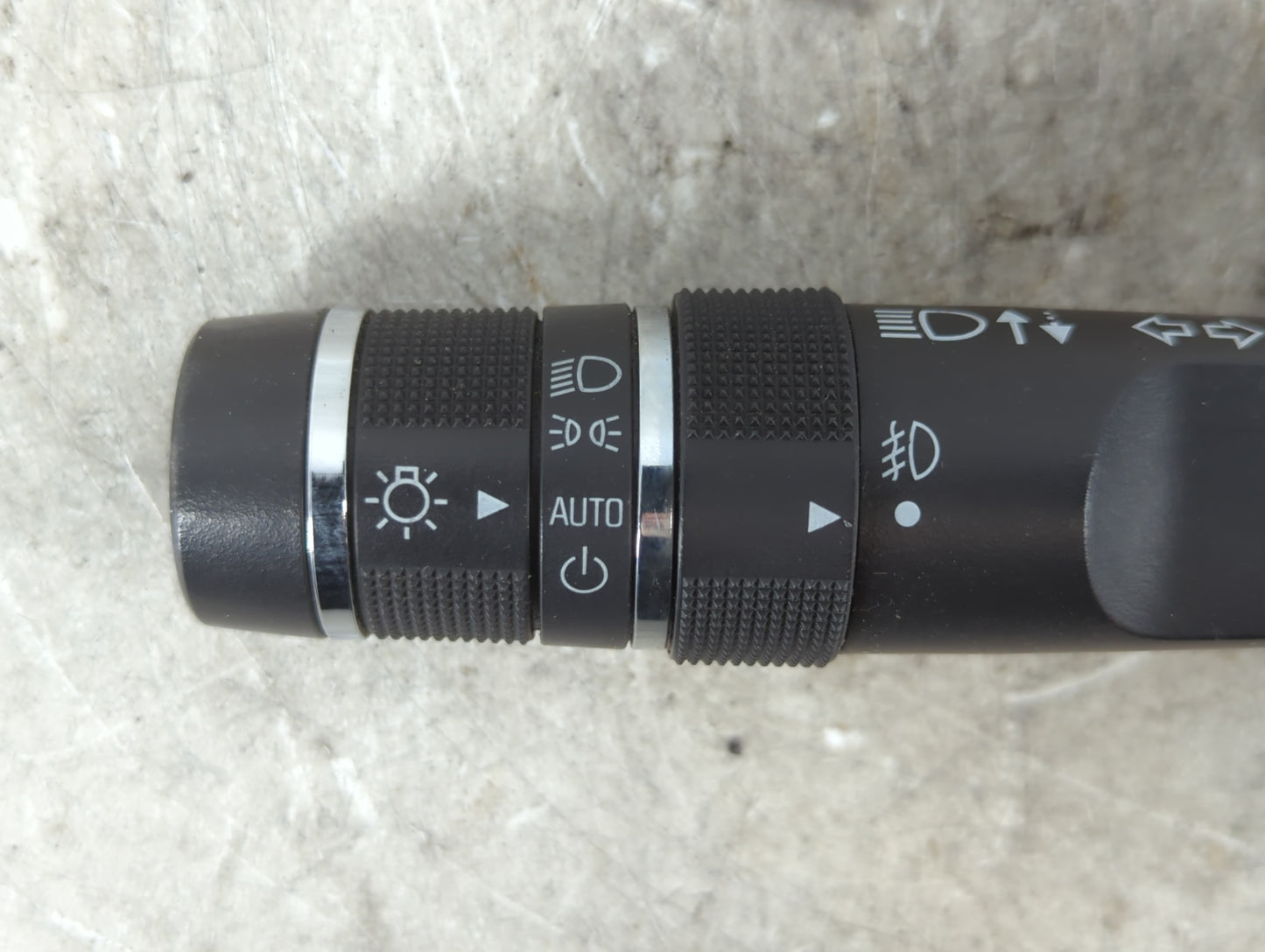 Cadillac Cadcts Headlight Head Light Switch Lamp Control 15917908 - Oemusedautoparts1.com