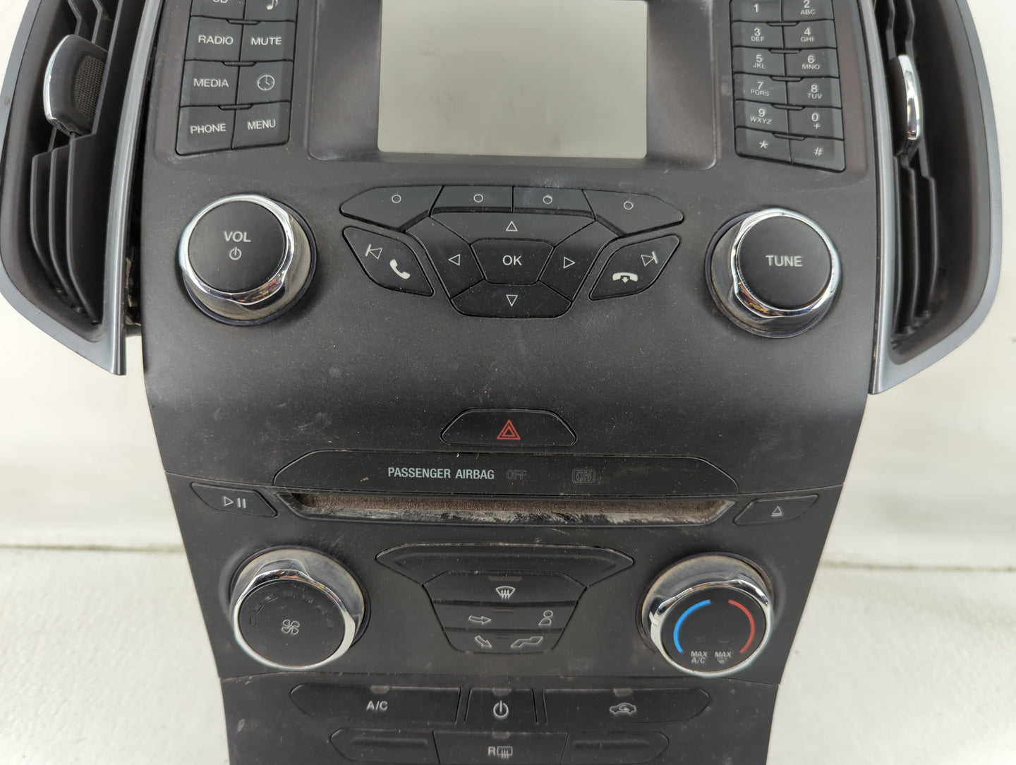 2008-2009 Cadillac Cts Radio Control Panel - Oemusedautoparts1.com