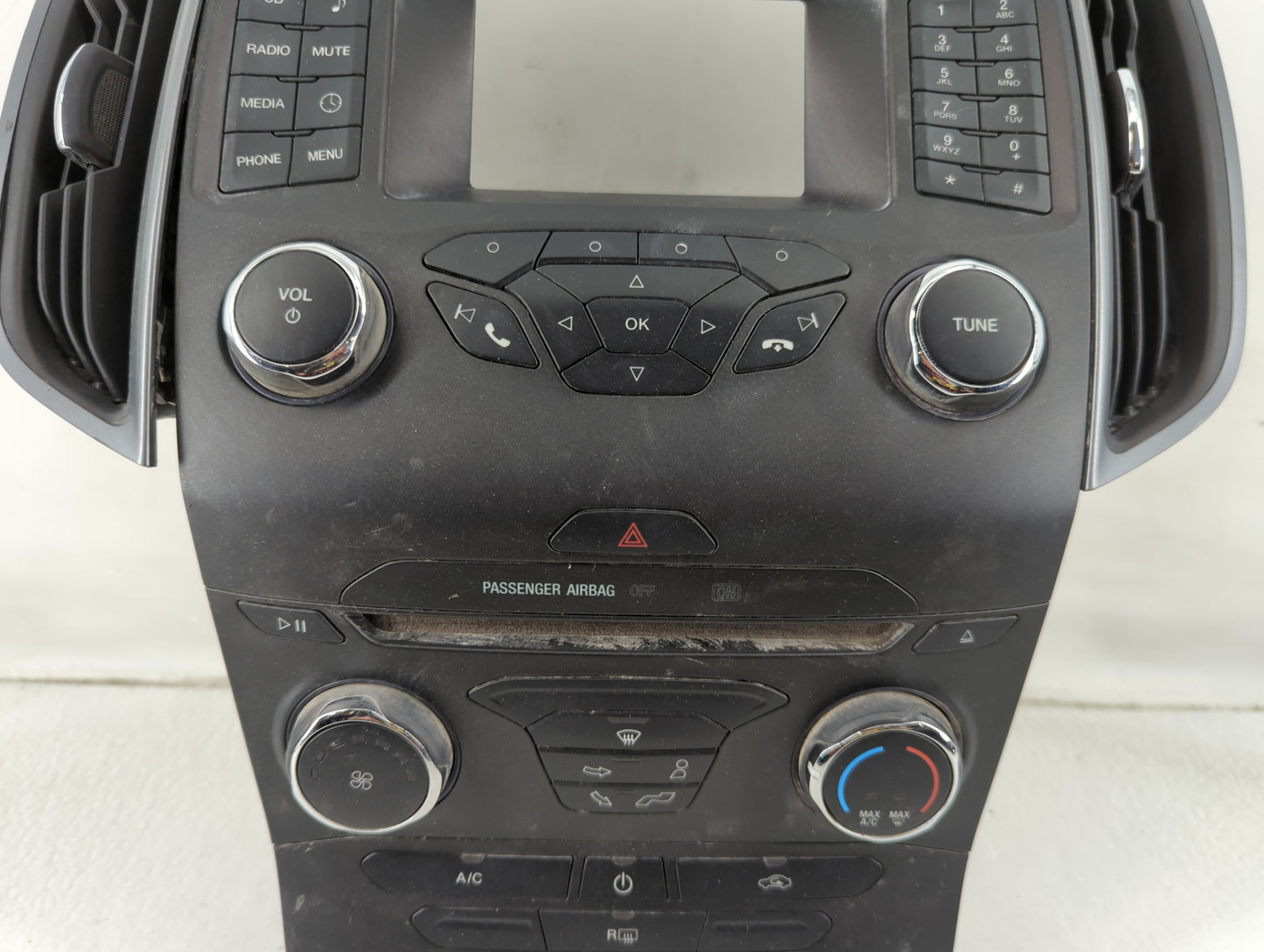2008-2009 Cadillac Cts Radio Control Panel - Oemusedautoparts1.com