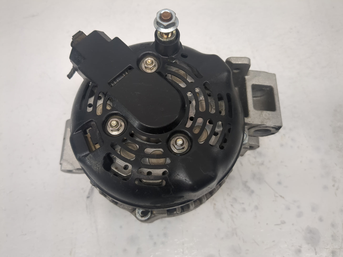 2008-2010 Cadillac Cts Alternator Replacement Generator Charging Assembly Engine OEM P/N:21621 057 DL5603-6-2 Fits OEM Used 