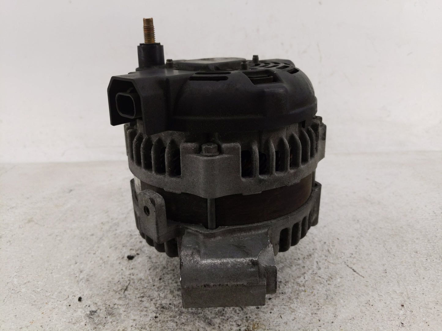 2008-2010 Cadillac Cts Alternator Replacement Generator Charging Assembly Engine OEM P/N:21621 057 DL5603-6-2 Fits OEM Used 