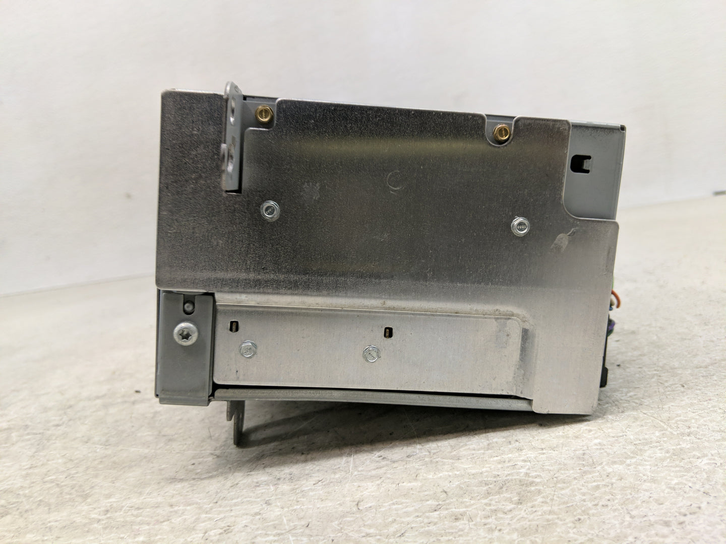 2008-2010 Cadillac Cts Radio AM FM Cd Player Receiver Replacement P/N:25904920 Fits Fits 2008 2009 2010 OEM Used Auto Parts 