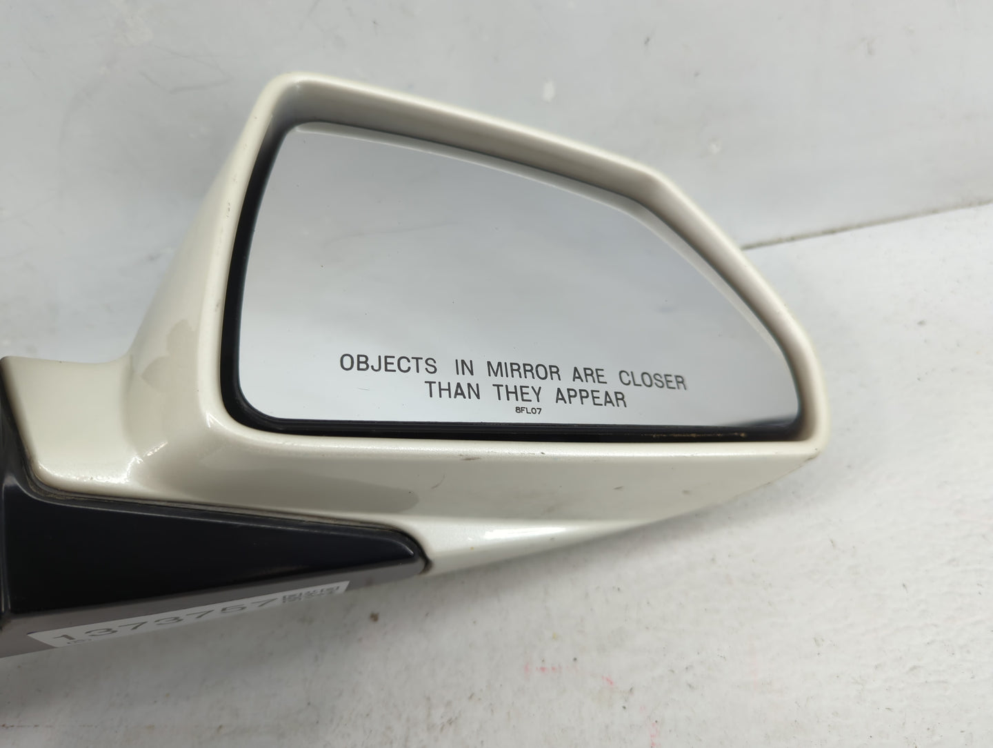 2008-2014 Cadillac Cts Driver Side View Mirror - Left Door Mirror OEM Used - Oemusedautoparts1.com