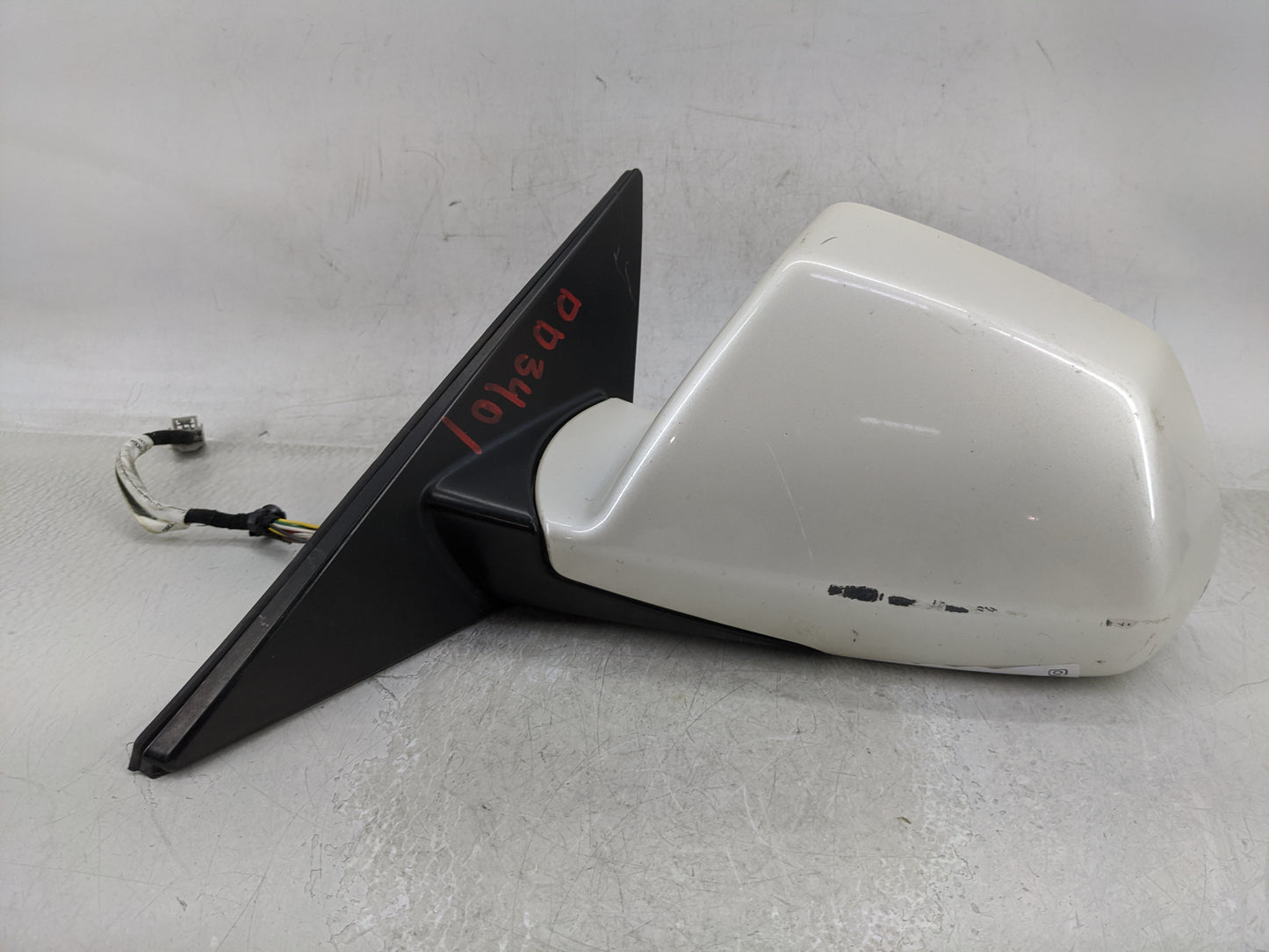 2008-2014 Cadillac Cts Driver Side View Mirror - Left Door Mirror OEM Used - Oemusedautoparts1.com