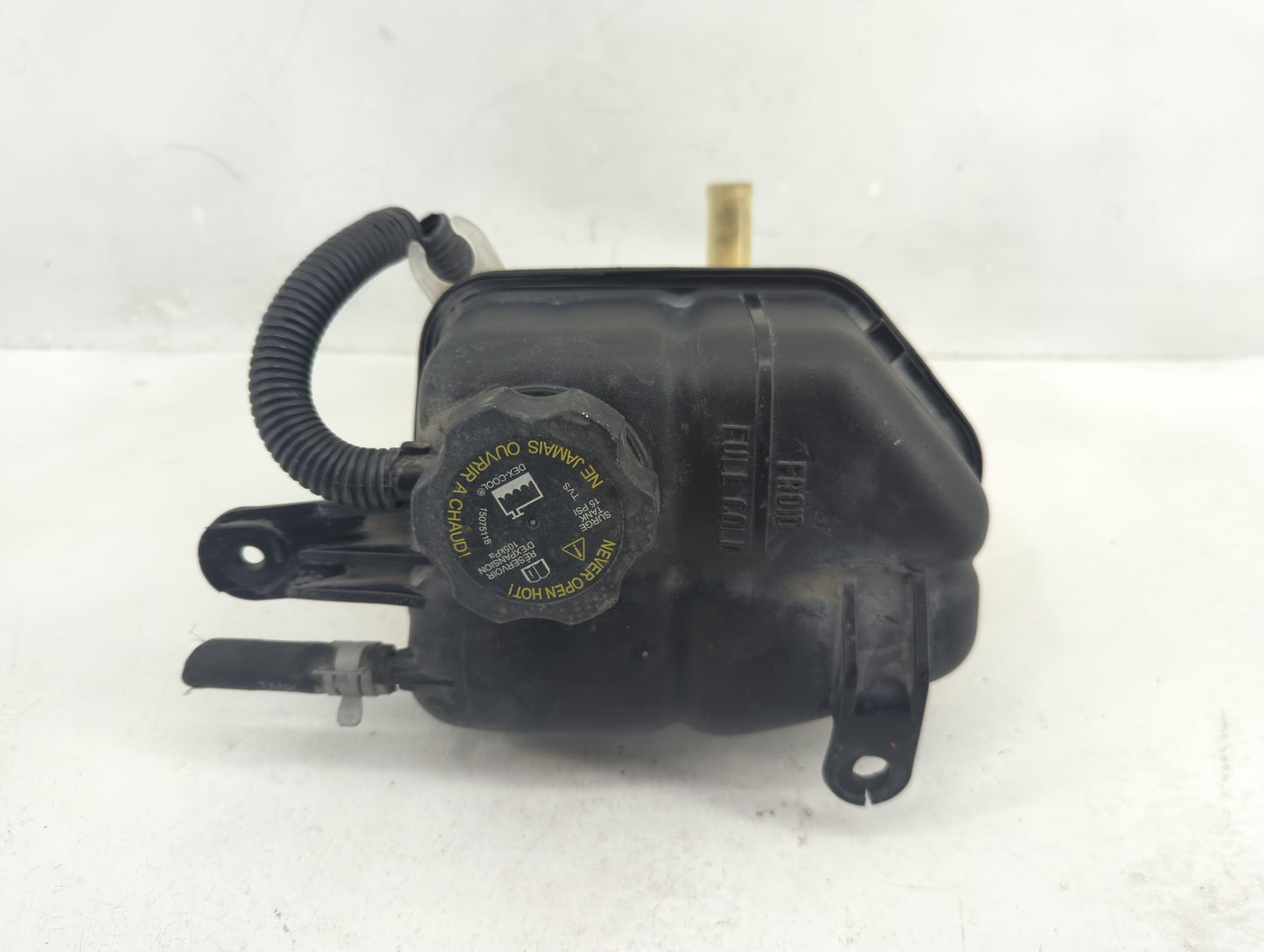2008-2009 Cadillac Cts Windshield Washer Fluid Reservoir Bottle Oem - Oemusedautoparts1.com