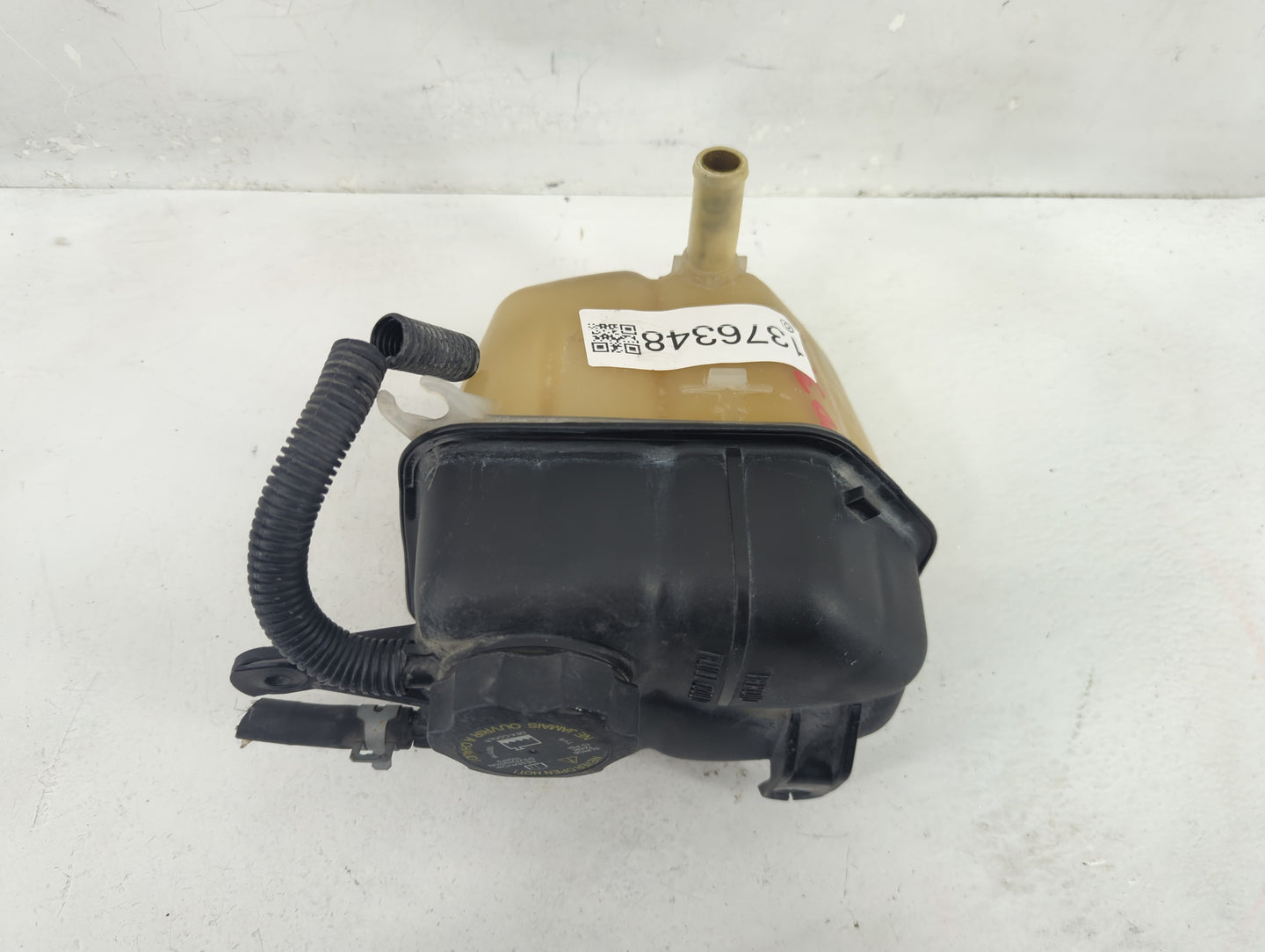 2008-2009 Cadillac Cts Windshield Washer Fluid Reservoir Bottle Oem - Oemusedautoparts1.com