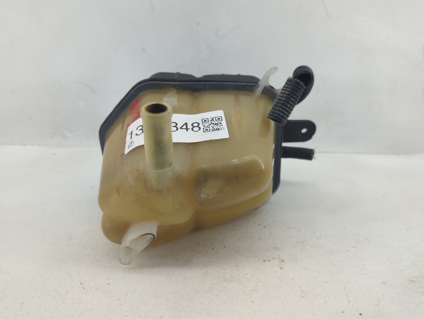 2008-2009 Cadillac Cts Windshield Washer Fluid Reservoir Bottle Oem - Oemusedautoparts1.com