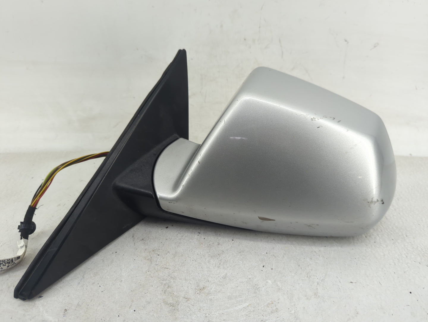 2008-2014 Cadillac Cts Driver Side View Mirror - Left Door Mirror OEM Used - Oemusedautoparts1.com