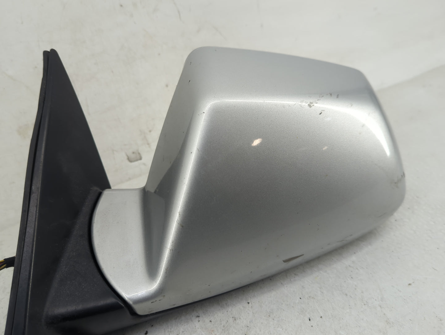 2008-2014 Cadillac Cts Driver Side View Mirror - Left Door Mirror OEM Used - Oemusedautoparts1.com