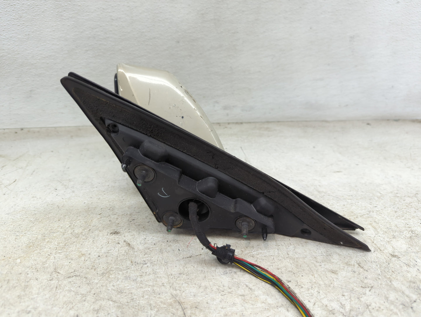 2008-2014 Cadillac Cts Driver Side View Mirror - Left Door Mirror OEM Used - Oemusedautoparts1.com
