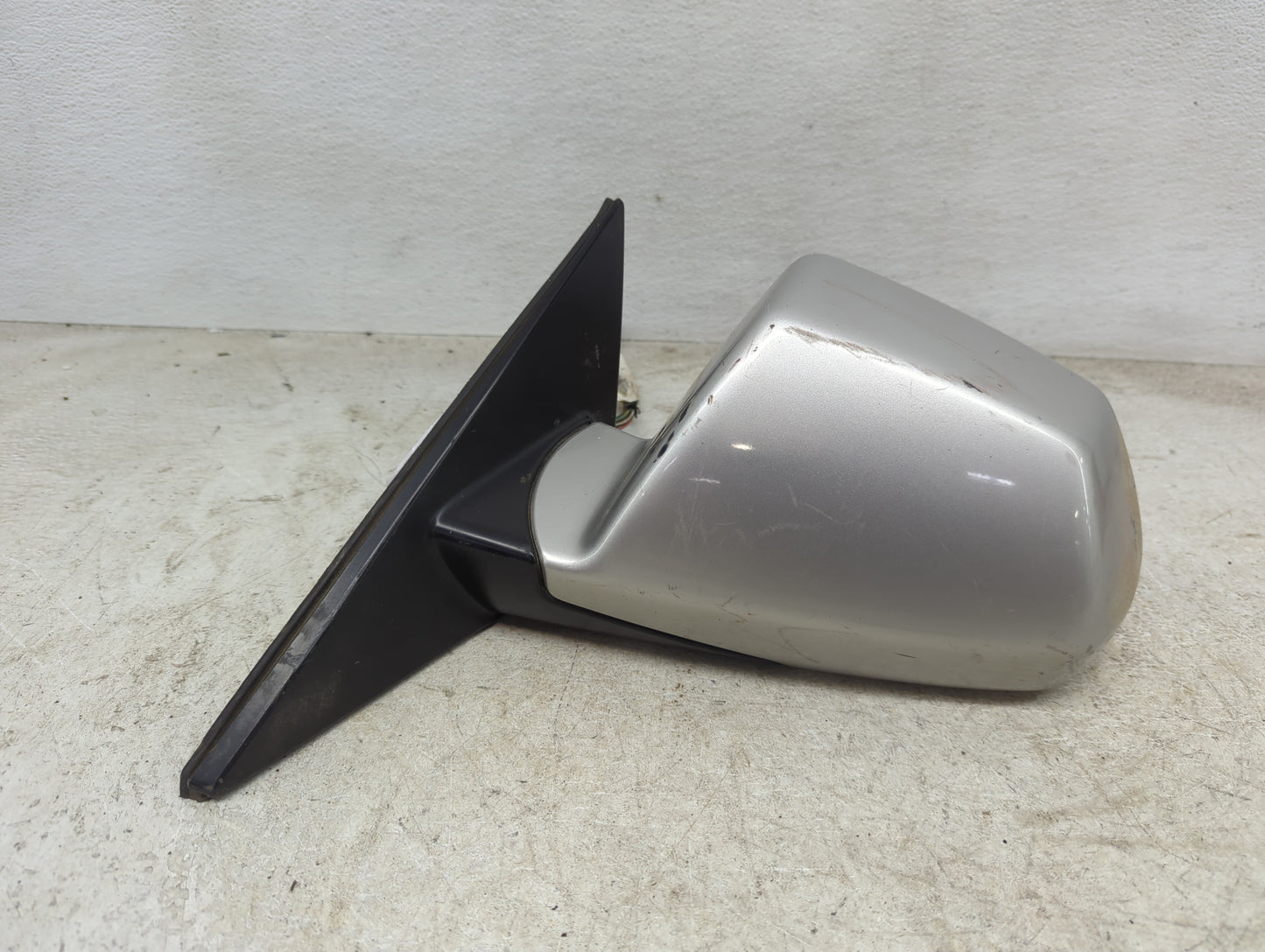 2008-2014 Cadillac Cts Driver Side View Mirror - Left Door Mirror OEM Used - Oemusedautoparts1.com
