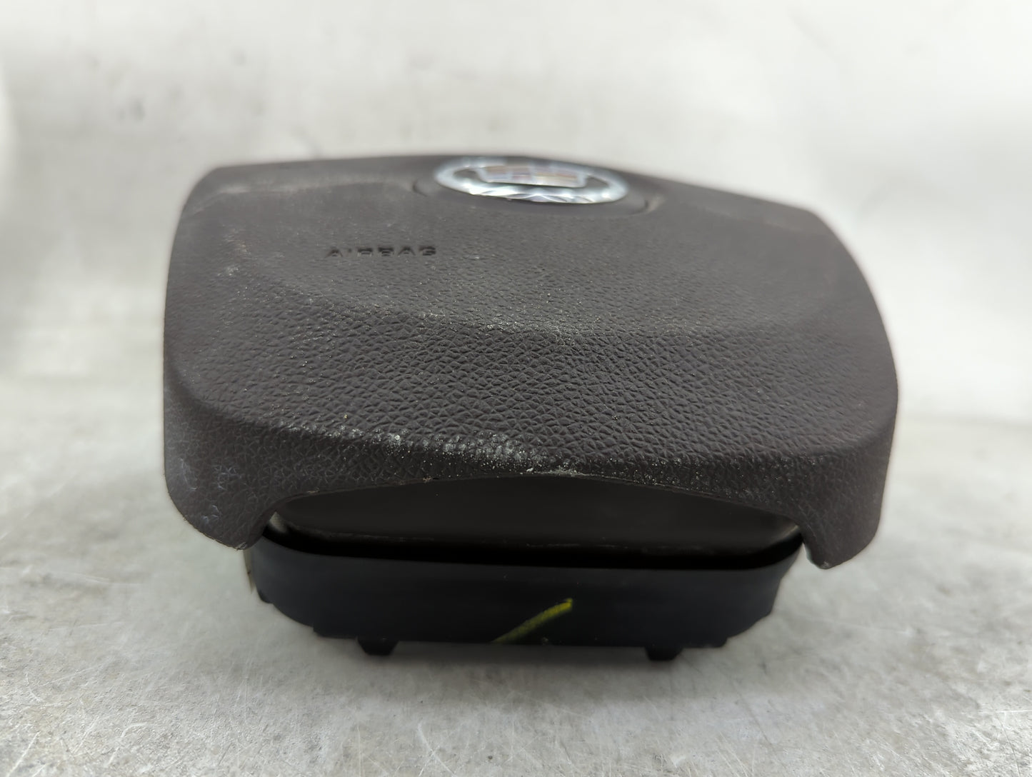 2008 Cadillac Cts Air Bag Driver Left Steering Wheel Mounted Dark Brown - Oemusedautoparts1.com