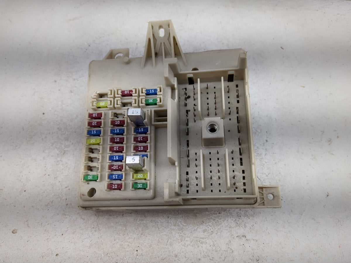 2008-2009 Cadillac Cts Fusebox Fuse Box Panel Relay Module P/N:25856534 1T08480812 Fits Fits 2008 2009 OEM Used Auto Parts -