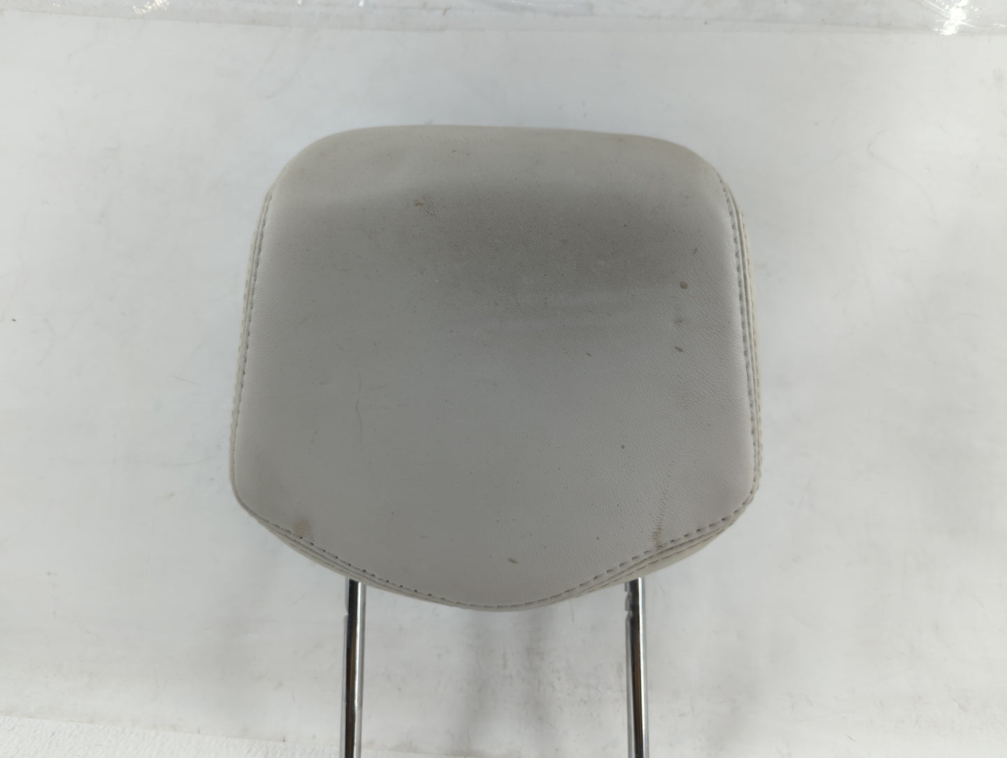 2008 Cadillac Cts Headrest Head Rest Front Driver Passenger Seat Fits OEM Used Auto Parts - Oemusedautoparts1.com